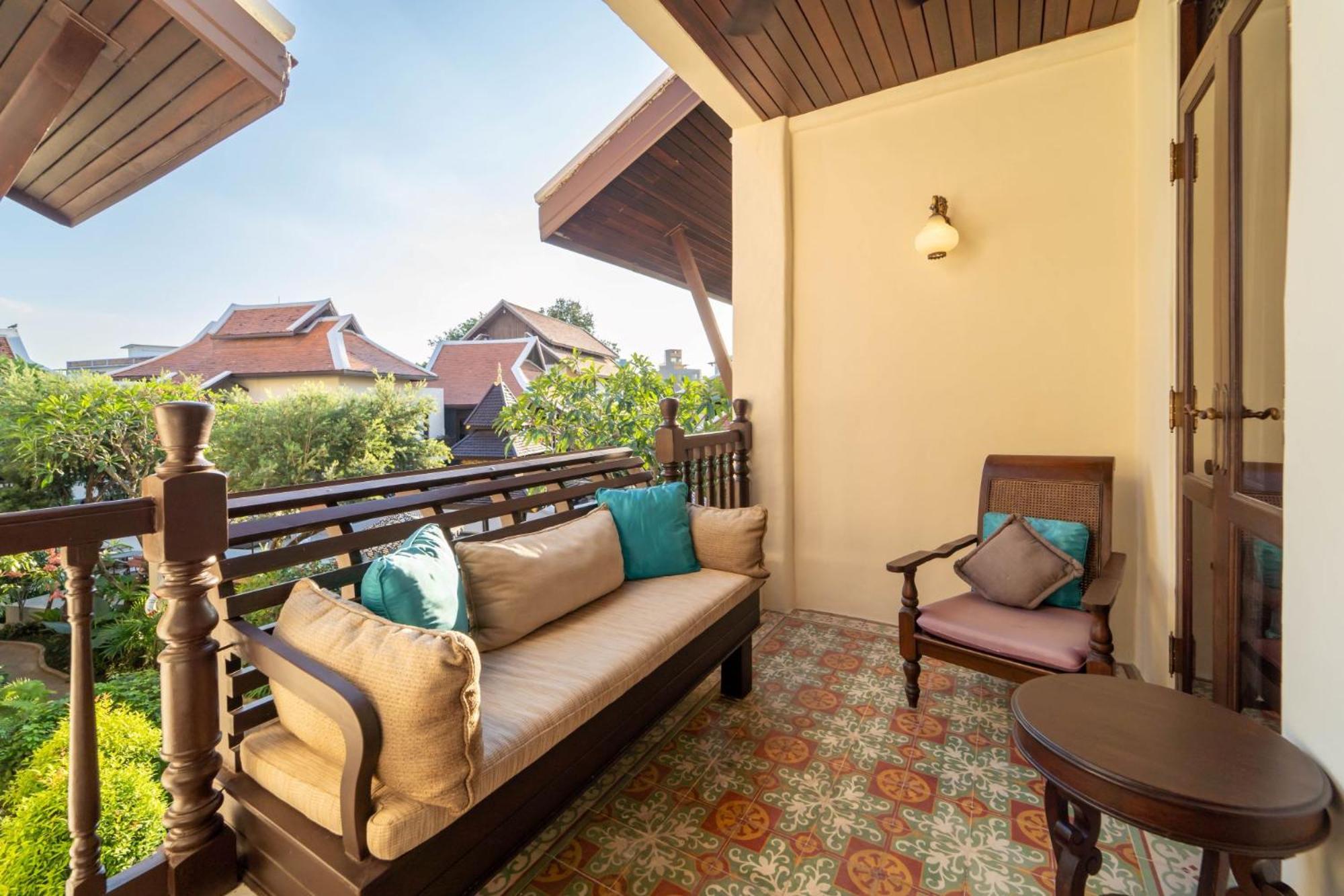 Puripunn Family Room - Photo 3