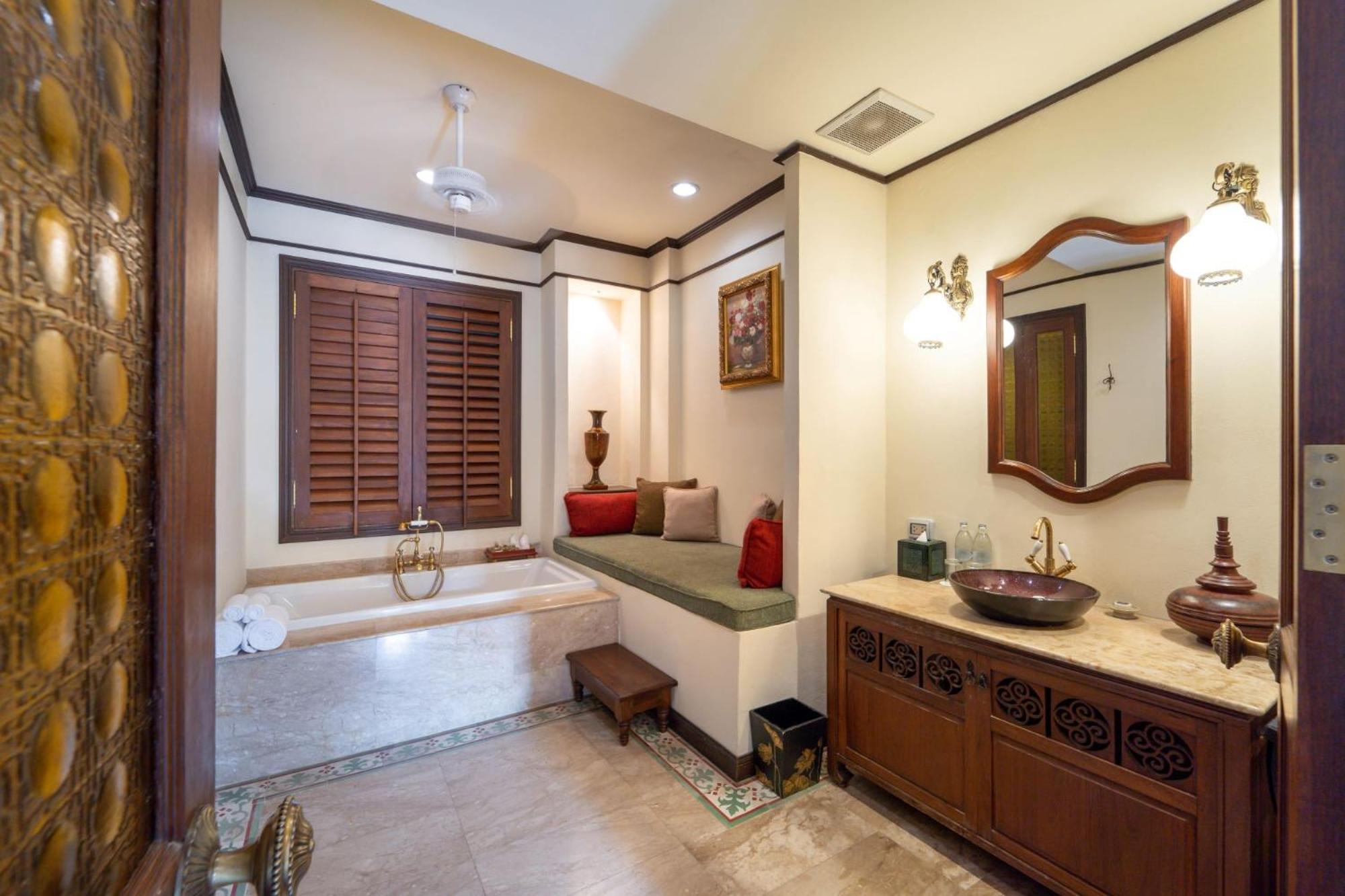 Puripunn Deluxe Room - Photo 10