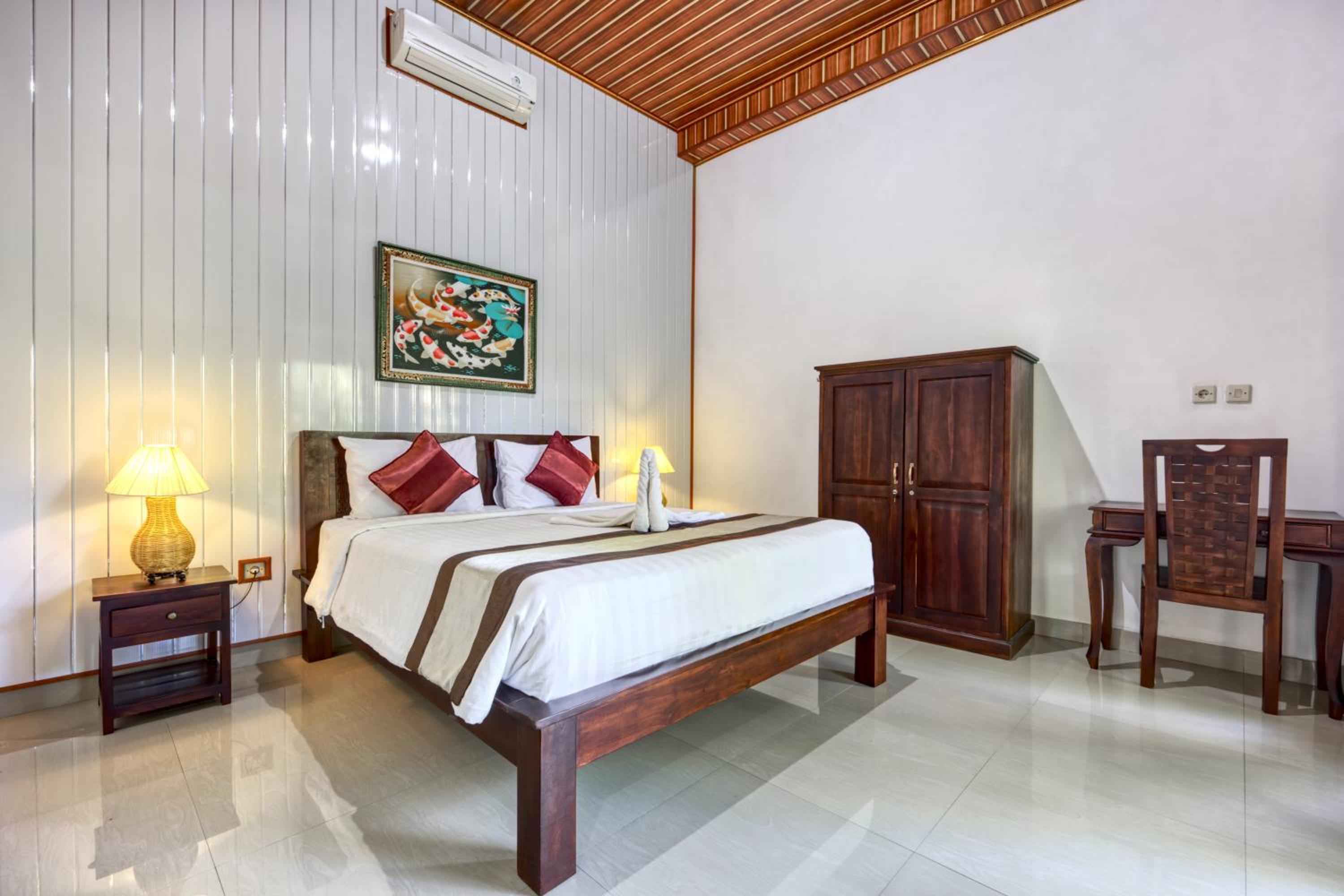 Deluxe Room - Photo 2