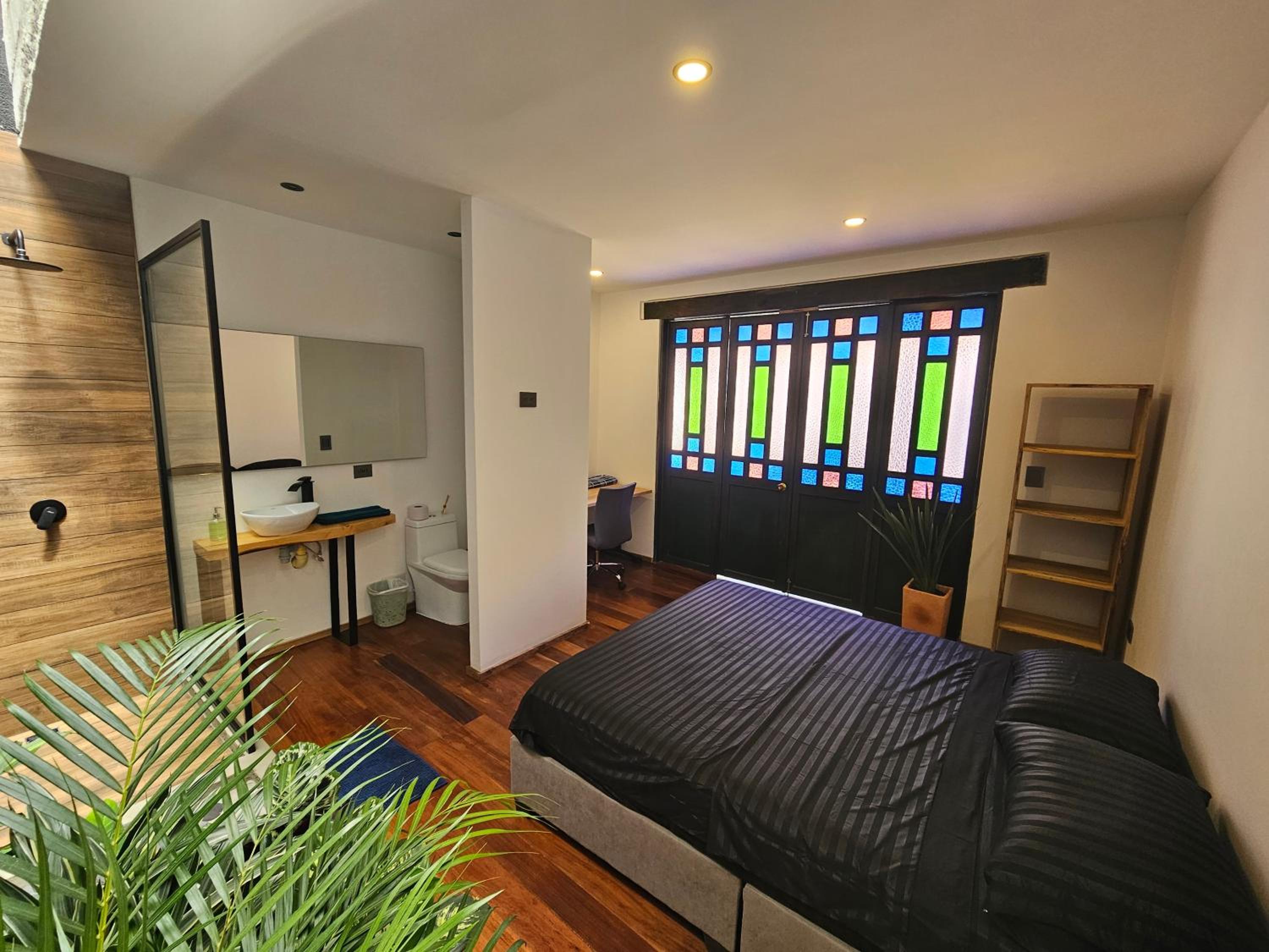 Queen Room