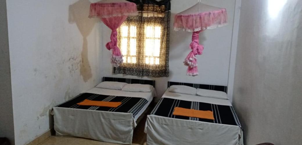 Economy Quadruple Room with Fan photo 1