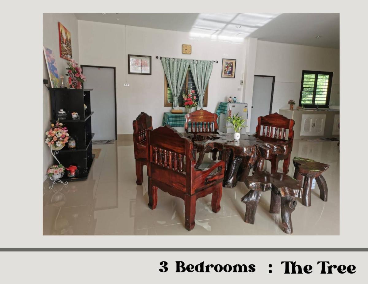 Three-Bedroom House - Photo 5