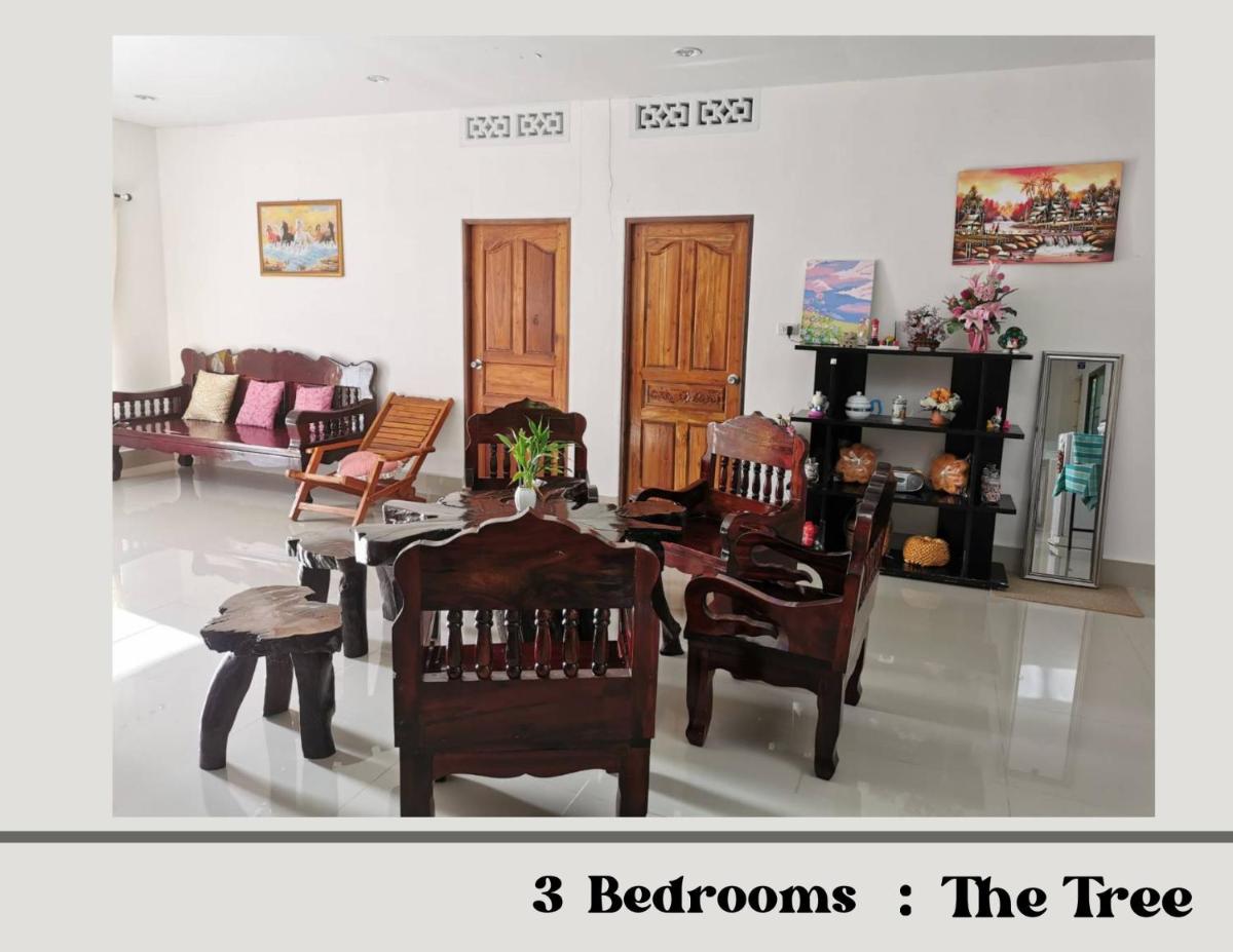 Three-Bedroom House - Photo 6