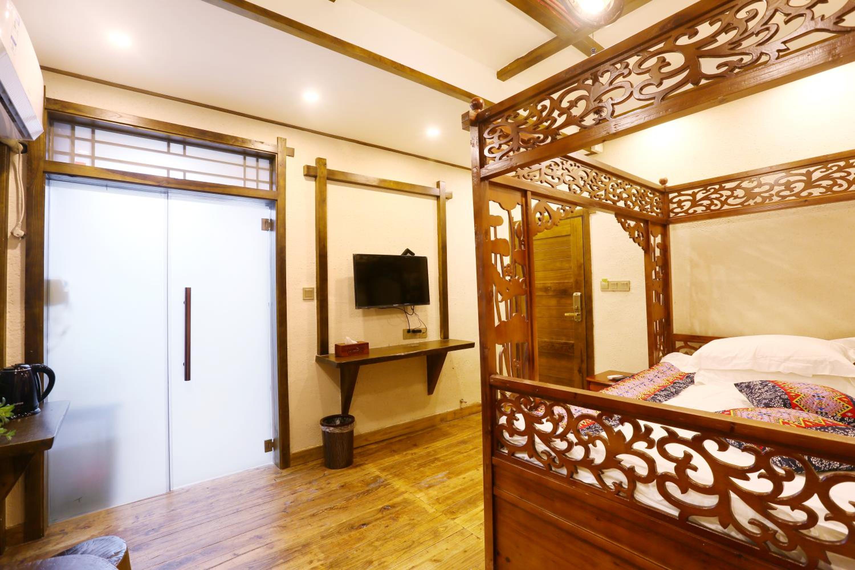 Double Room with Private Bathroom photo 3