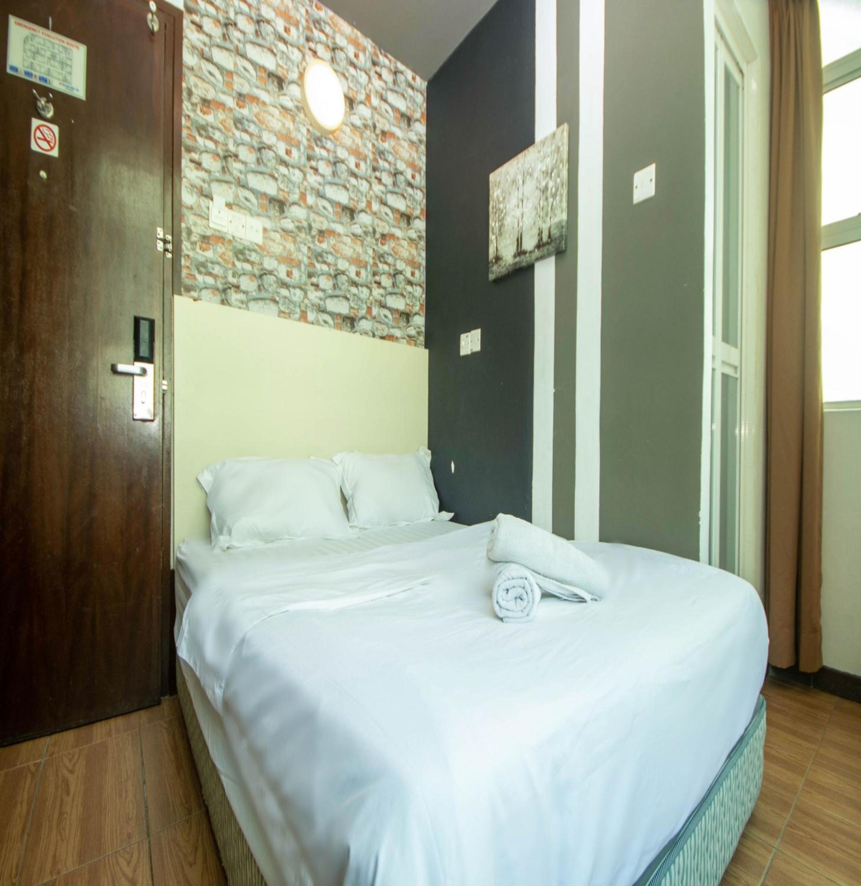 Deluxe Double Room - Photo 1