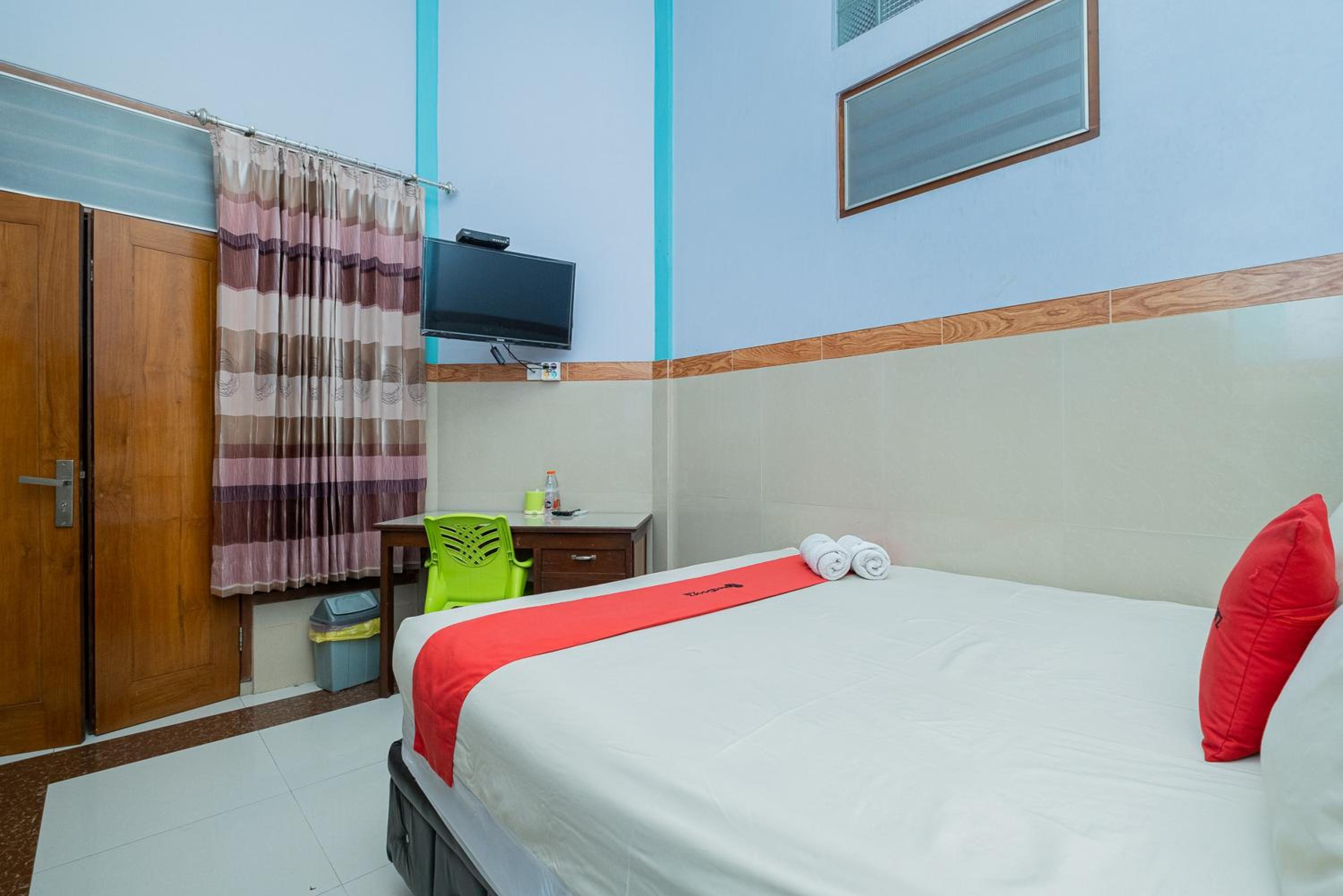 Double Room - Photo 2