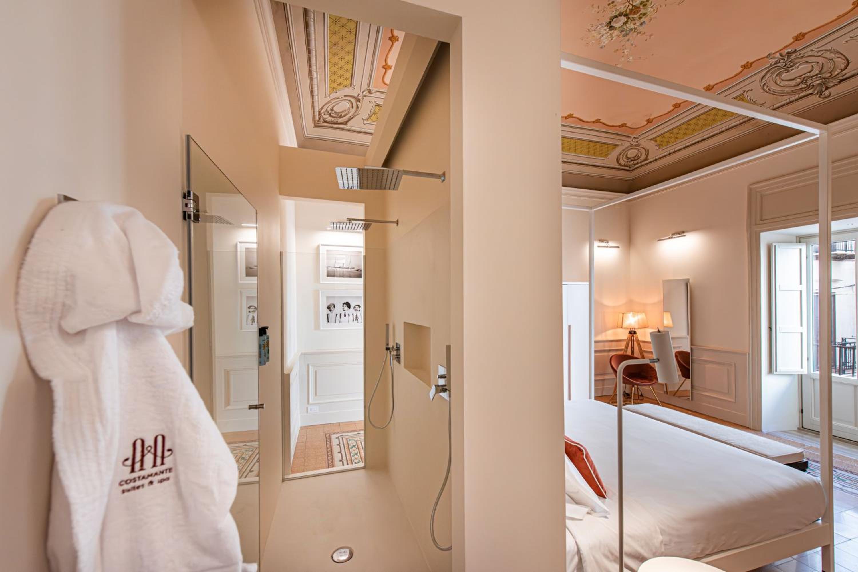 Executive Suite - Photo 6
