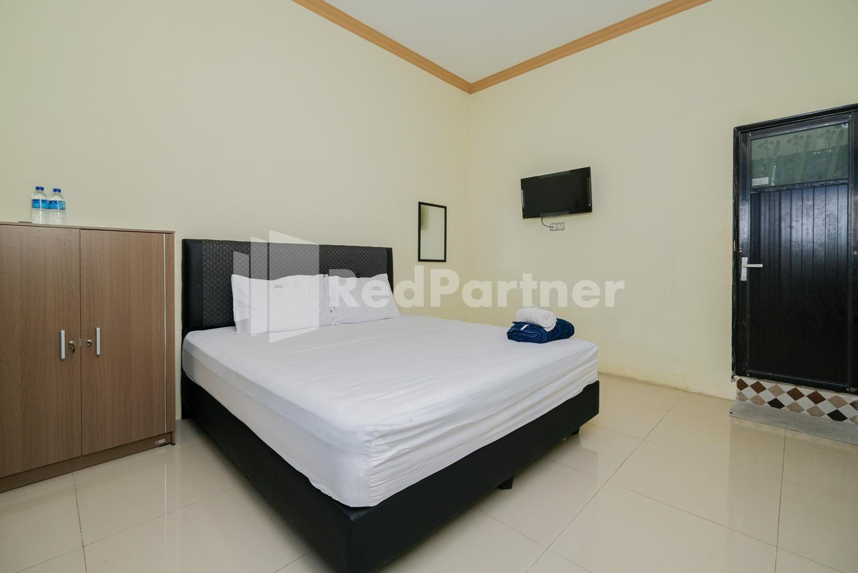 Deluxe Double Room - Photo 14