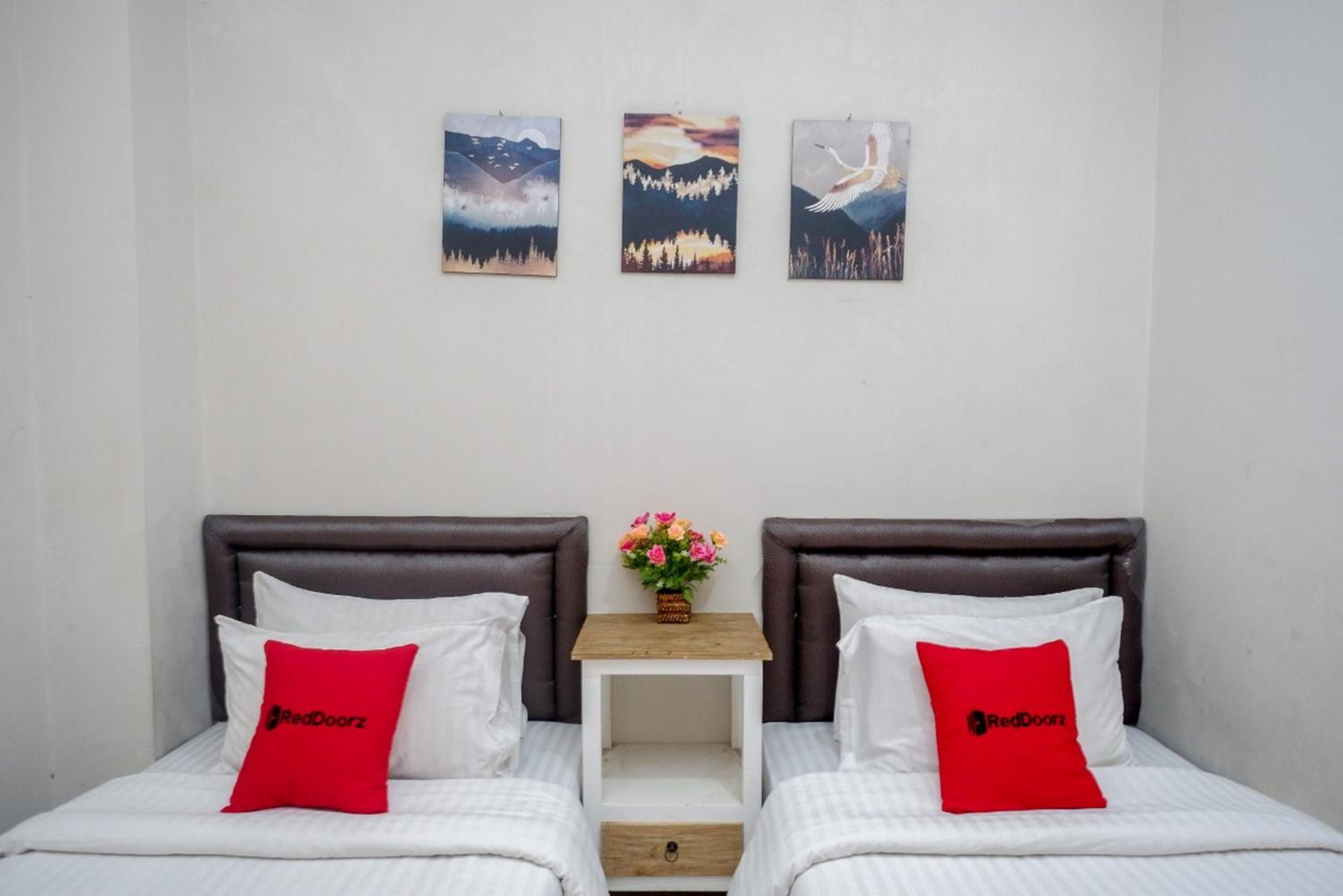Twin Room - Photo 3