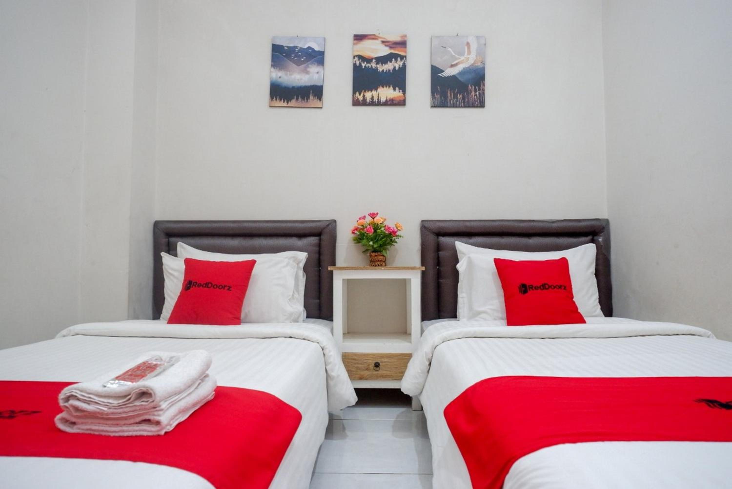 Twin Room - Photo 2