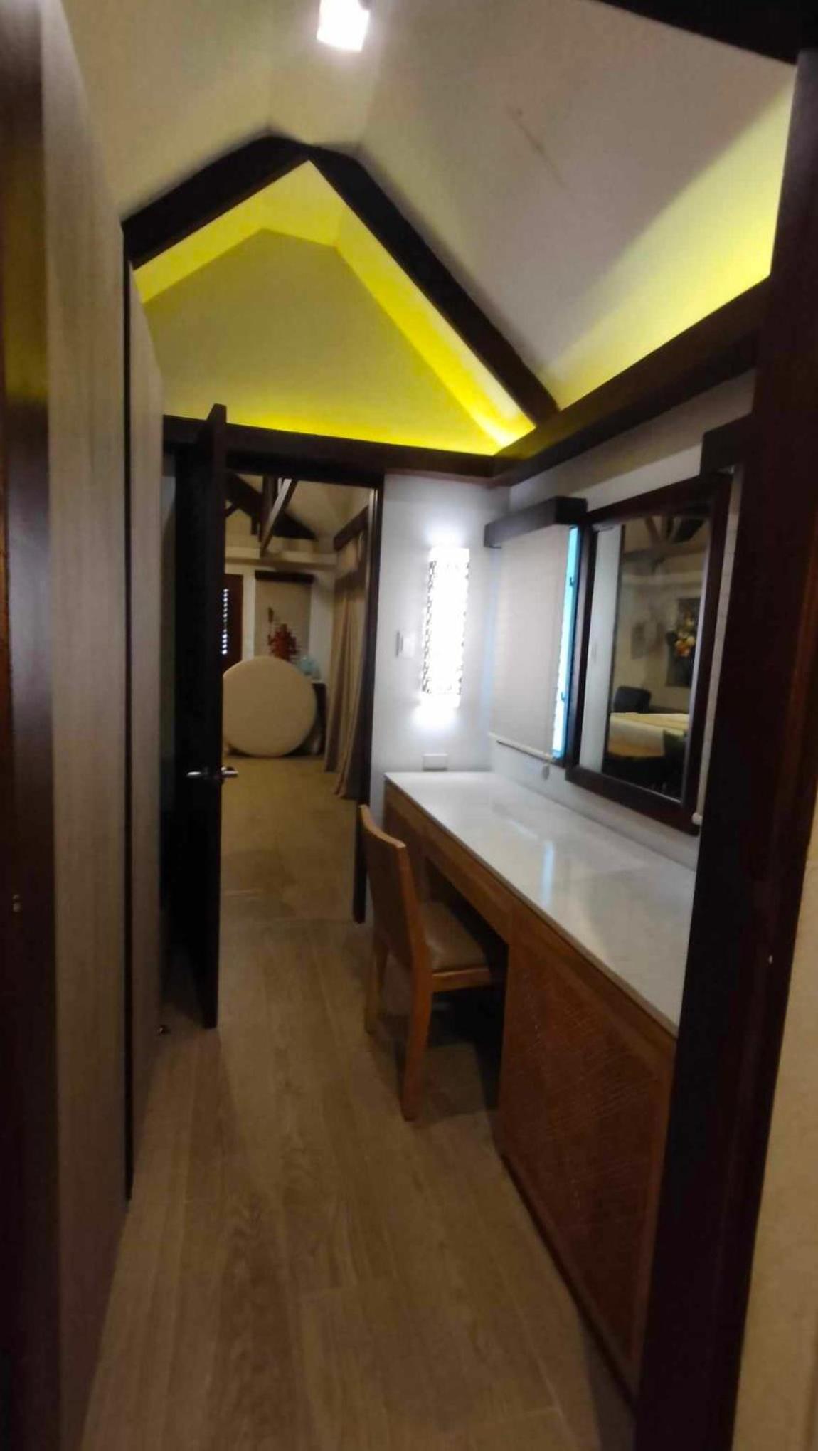 One-Bedroom Villa - Photo 6
