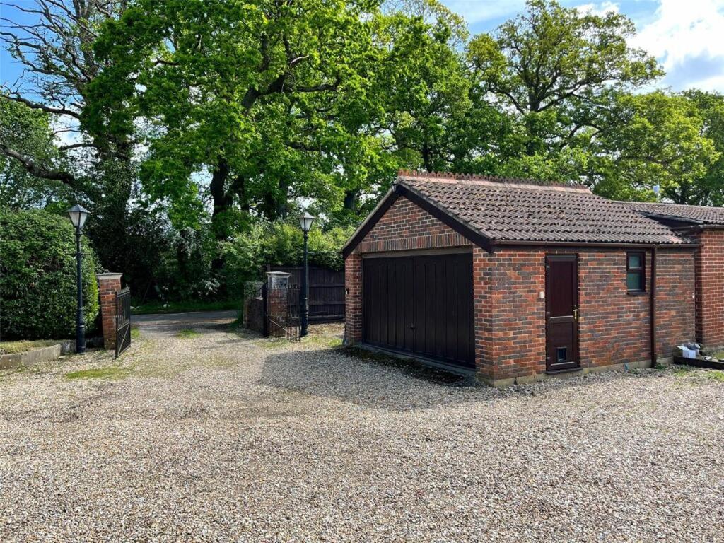 One-Bedroom House photo 2