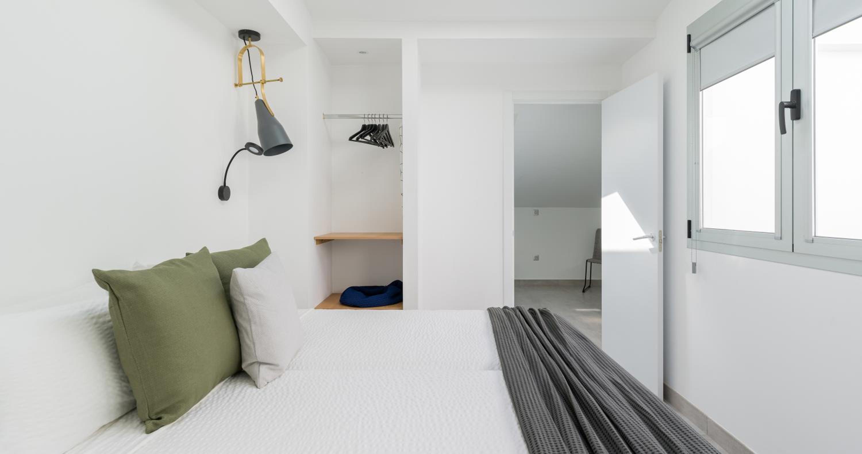 Double Room - Photo 14