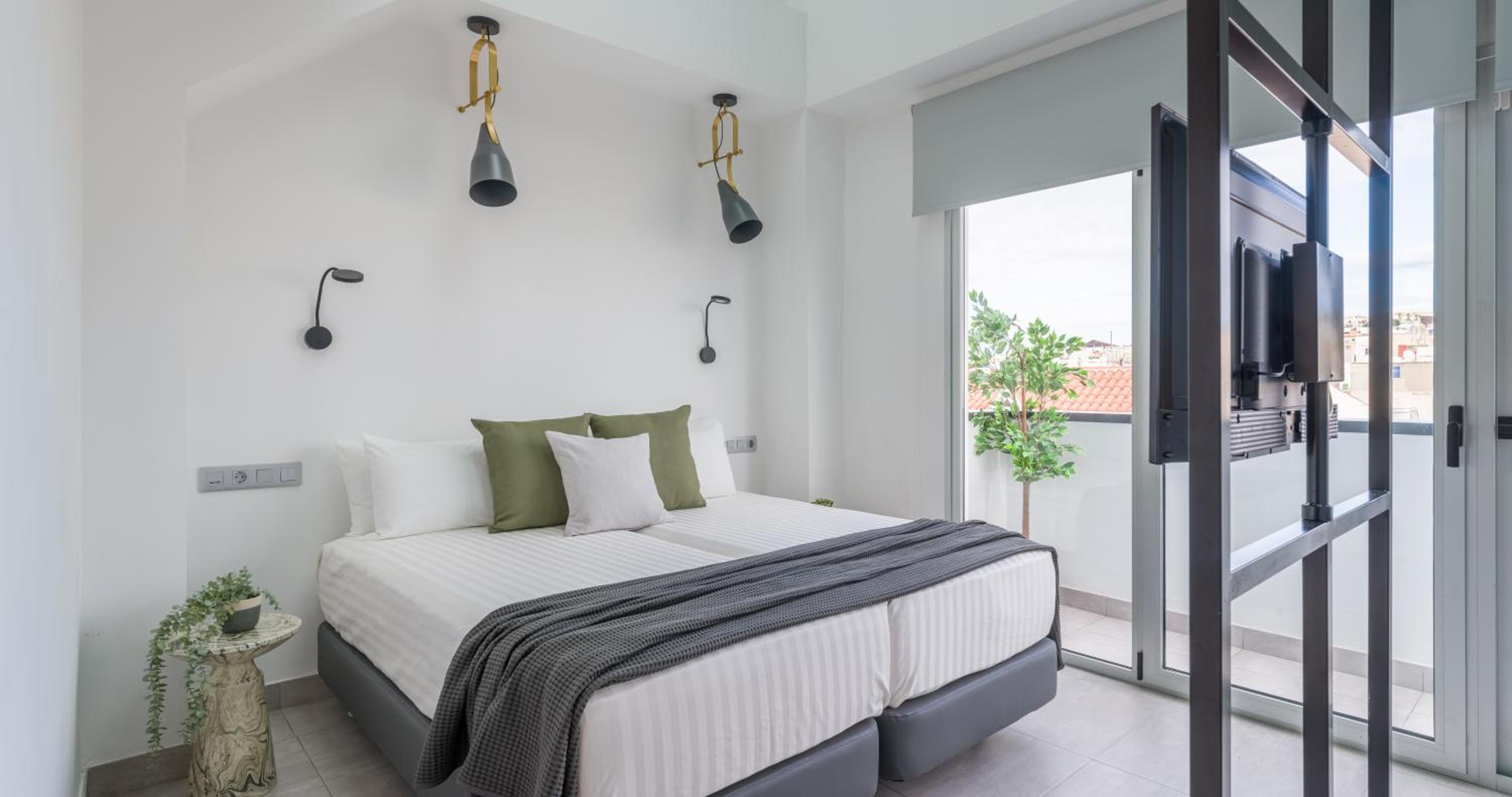 Double Room - Photo 20
