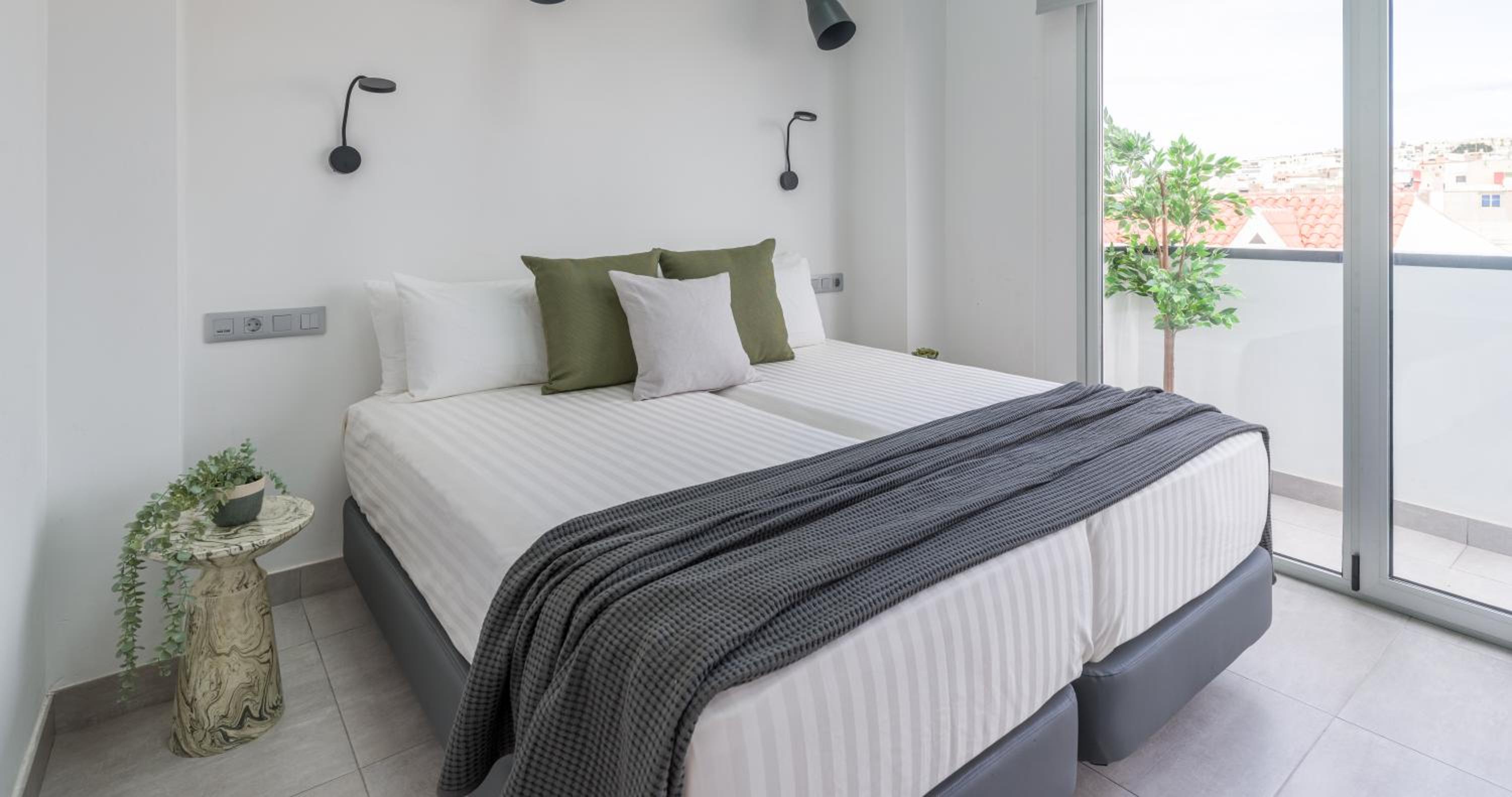Double Room - Photo 21