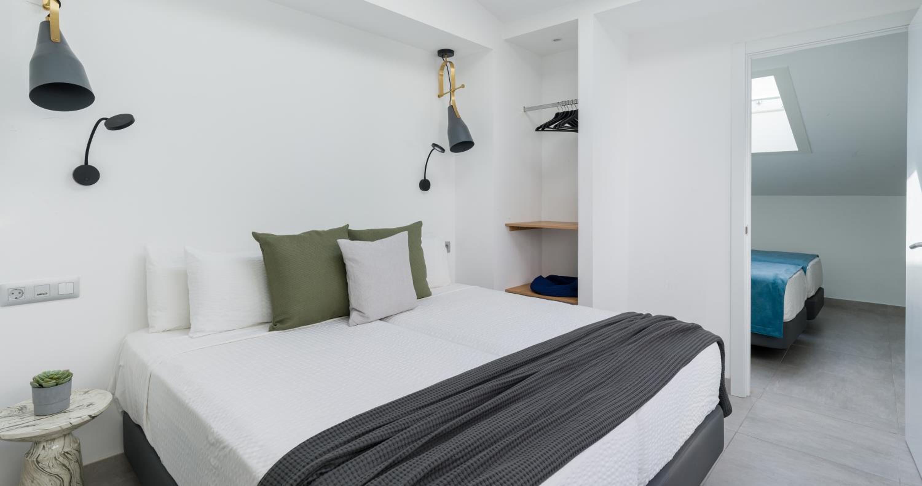 Double Room - Photo 18