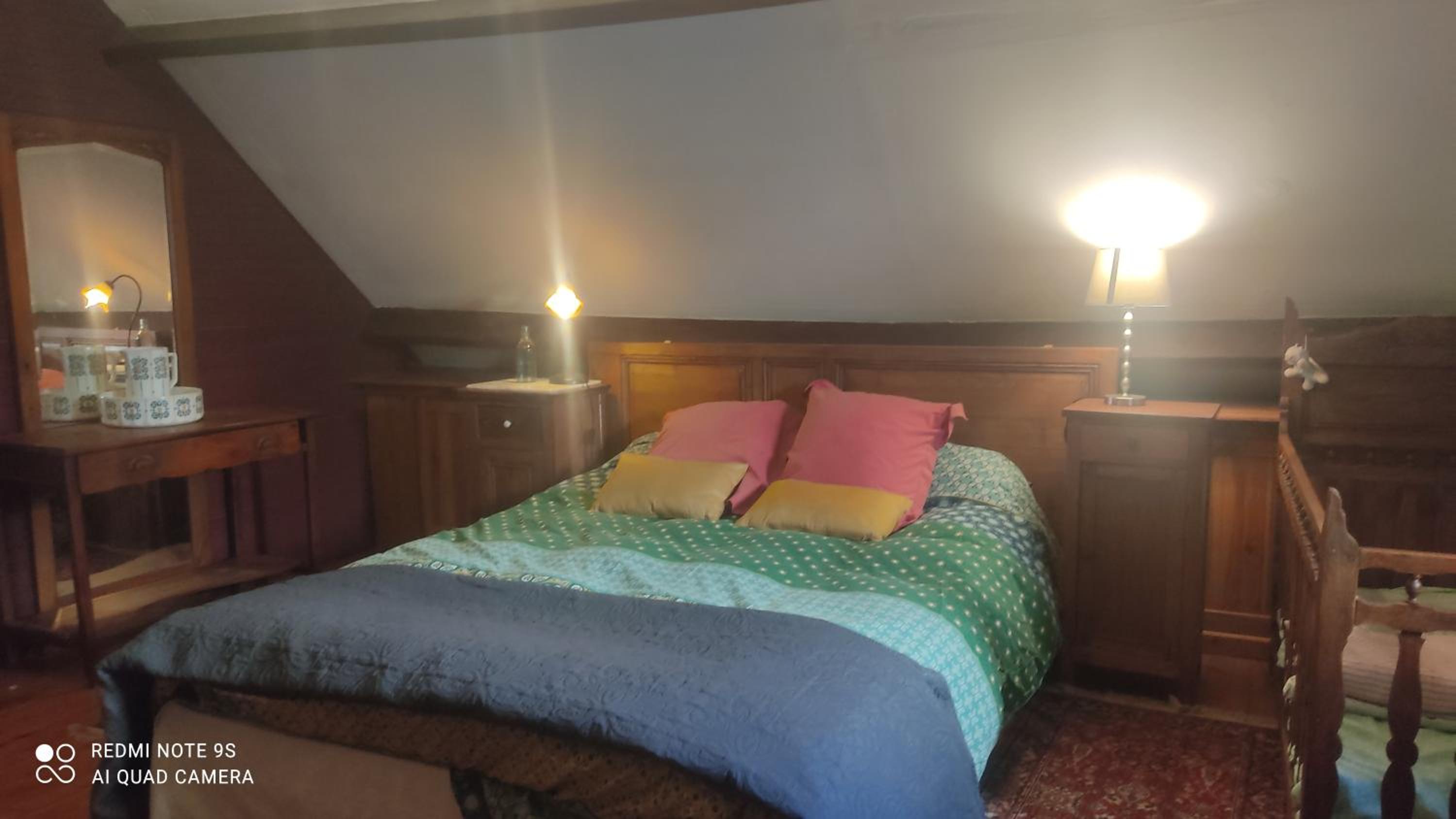 Deluxe Double Room (2 Adults + 1 Child) photo 3