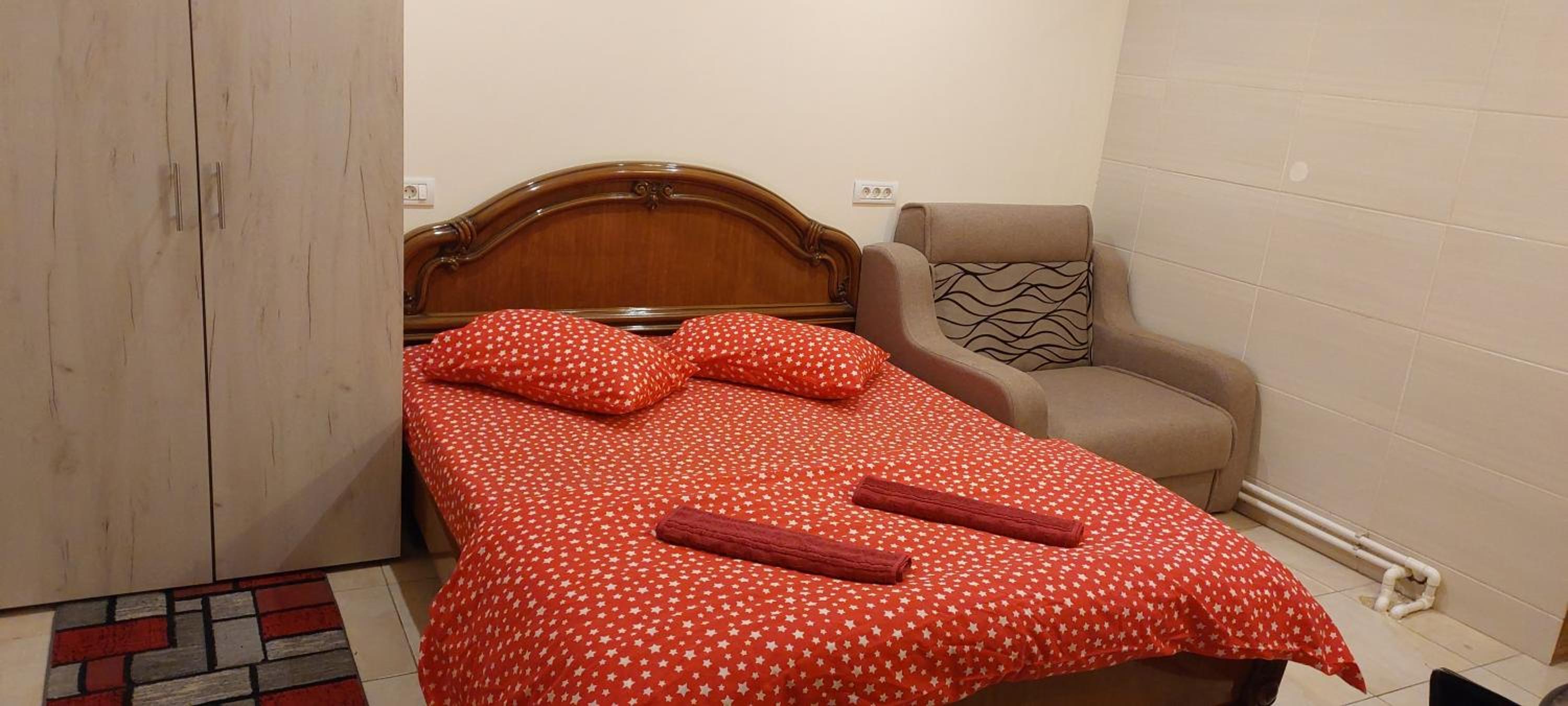 Double Room with Private Bathroom - Photo 4