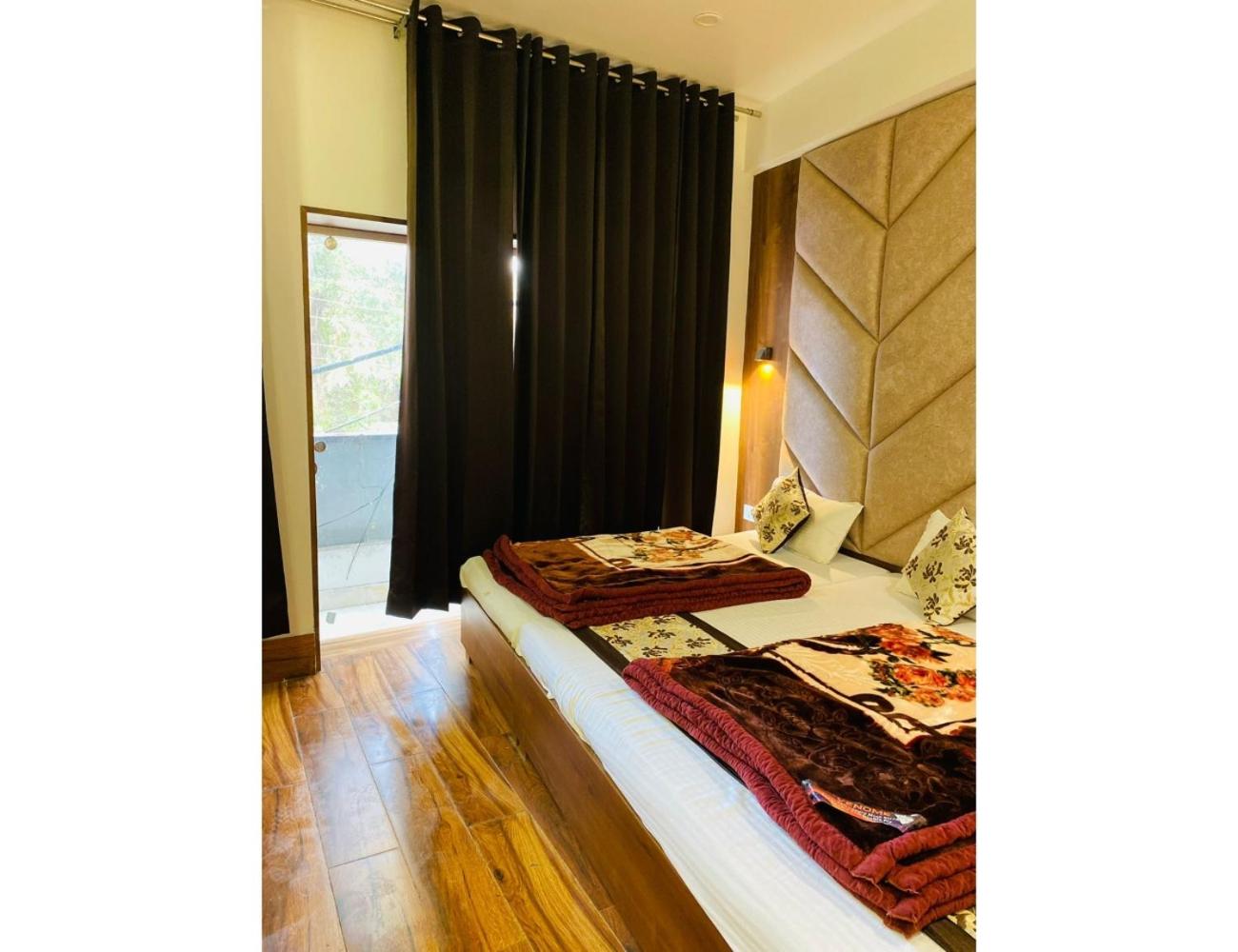 Triple Room - Photo 6