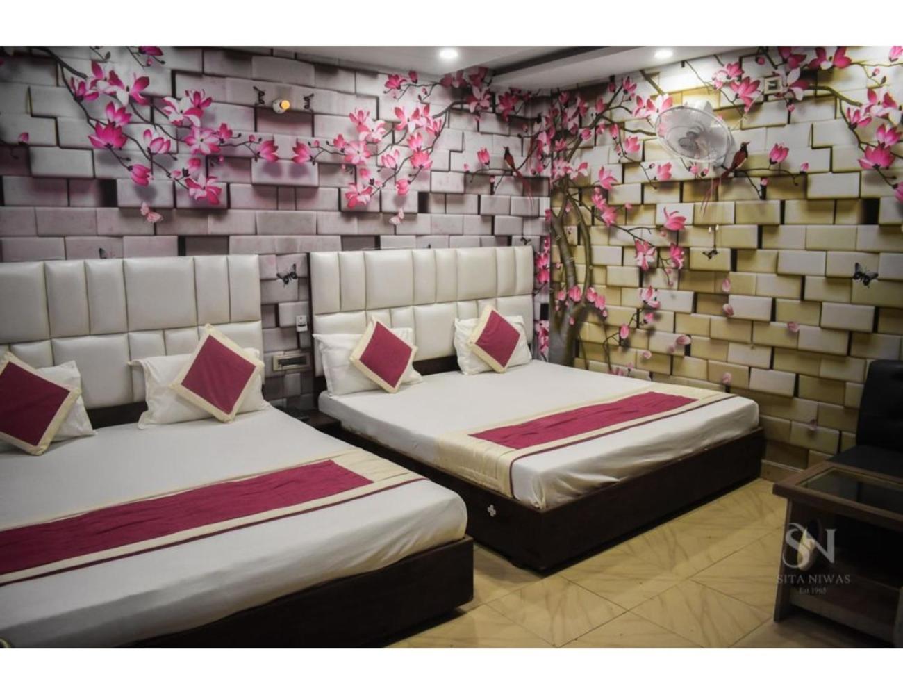 Triple Room - Photo 1