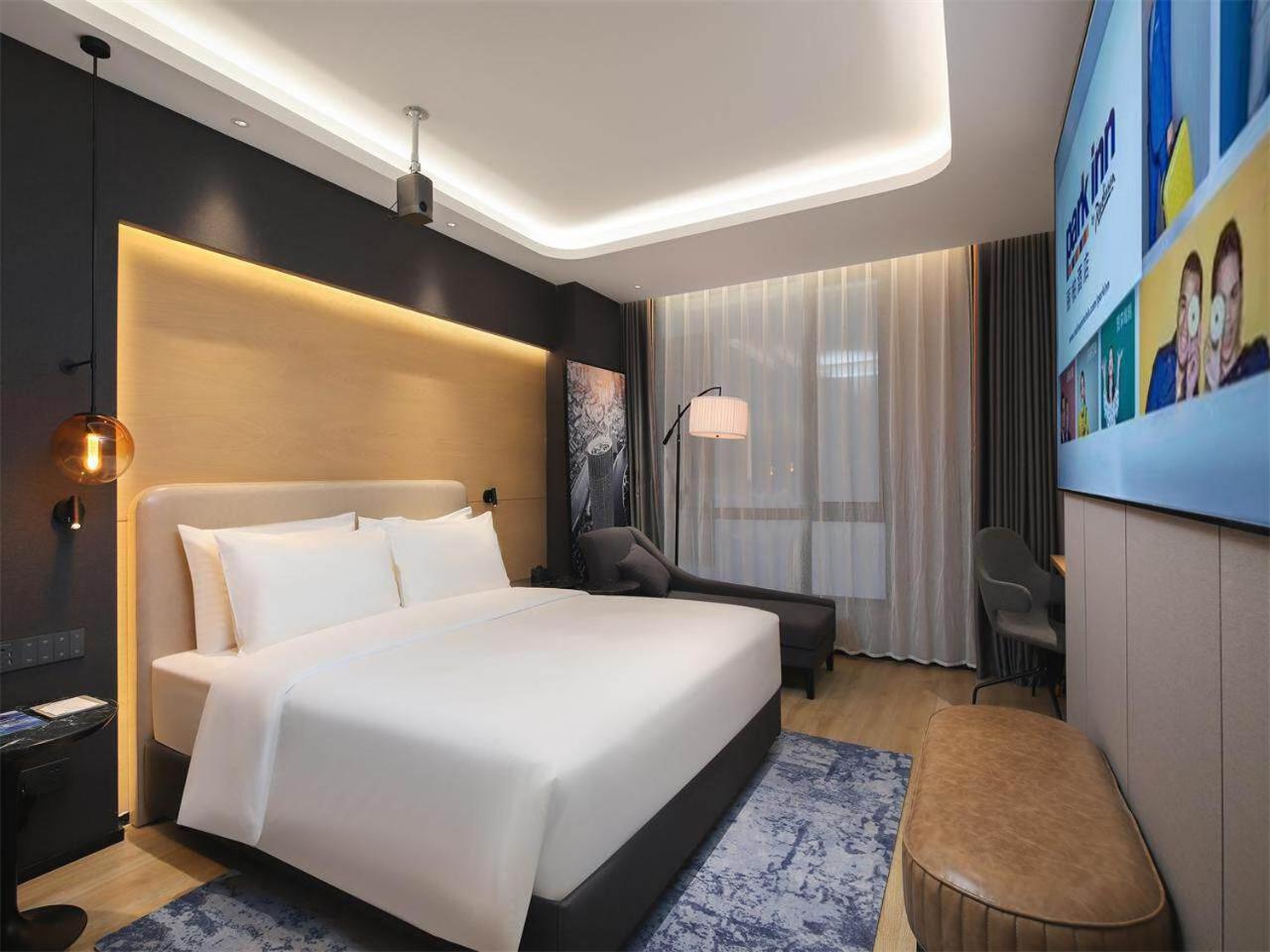 Double Room With Movie photo 1