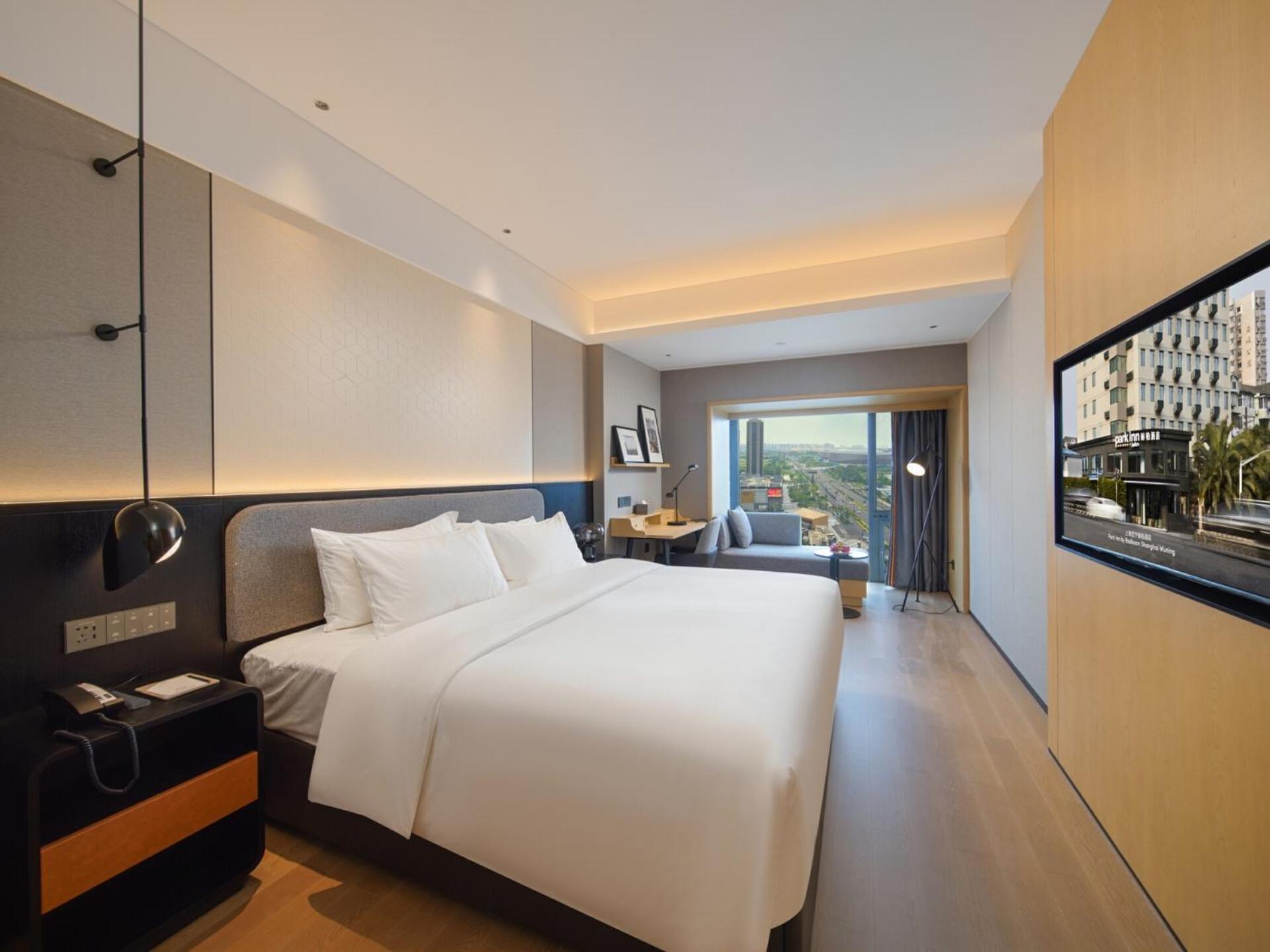 Double Room with View