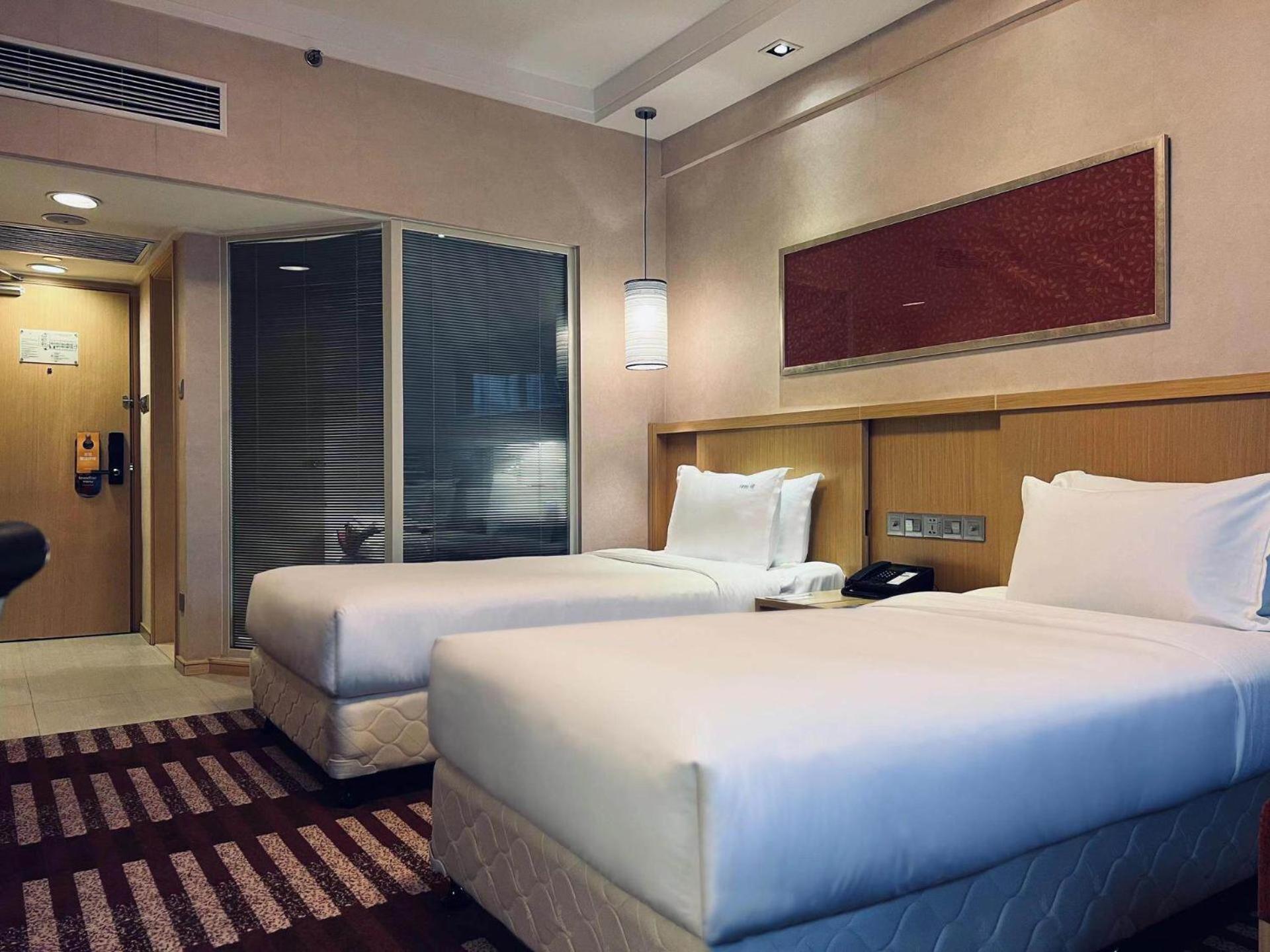 Comfort Twin Room