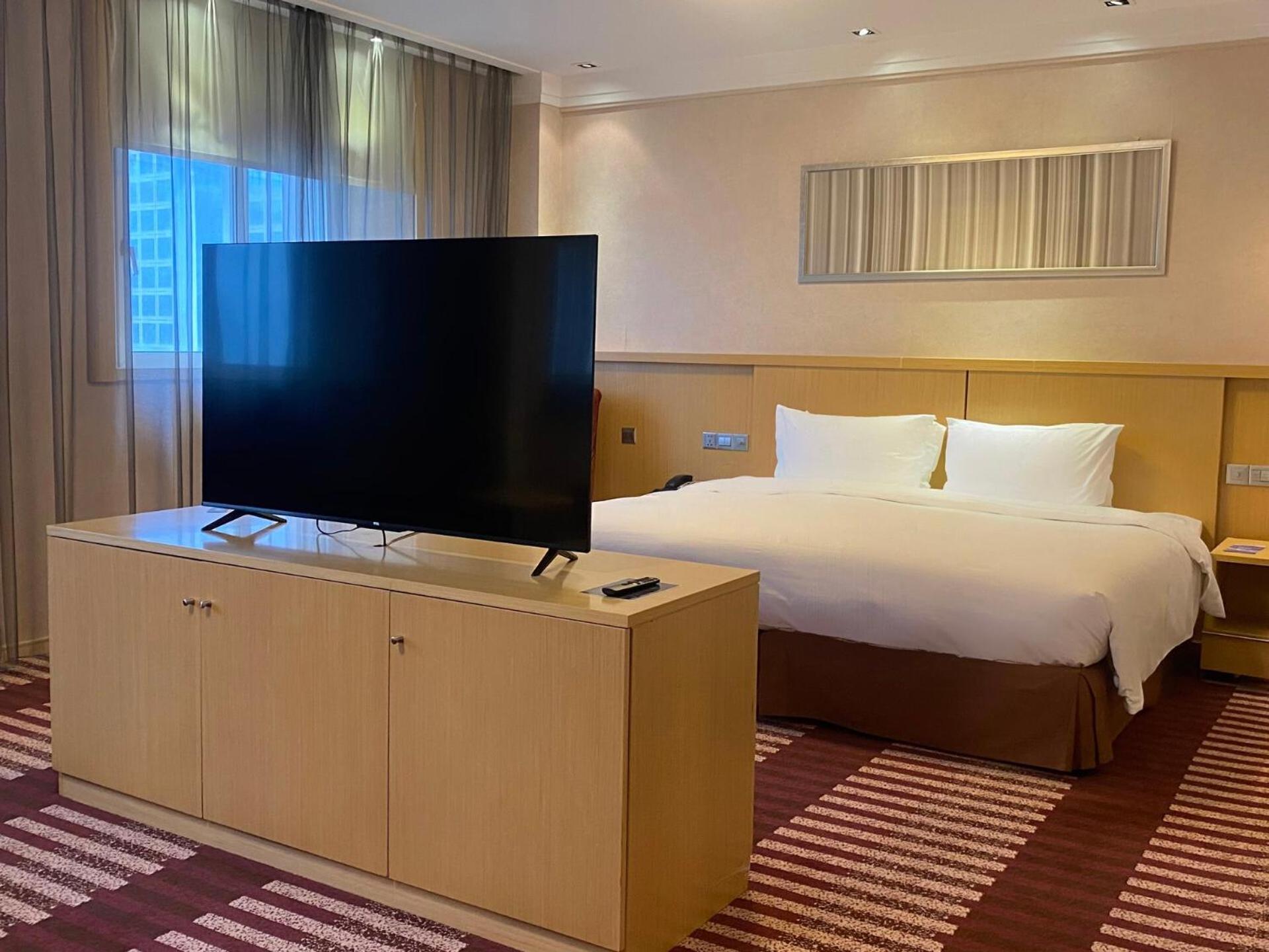 Premium Suite with King Bed