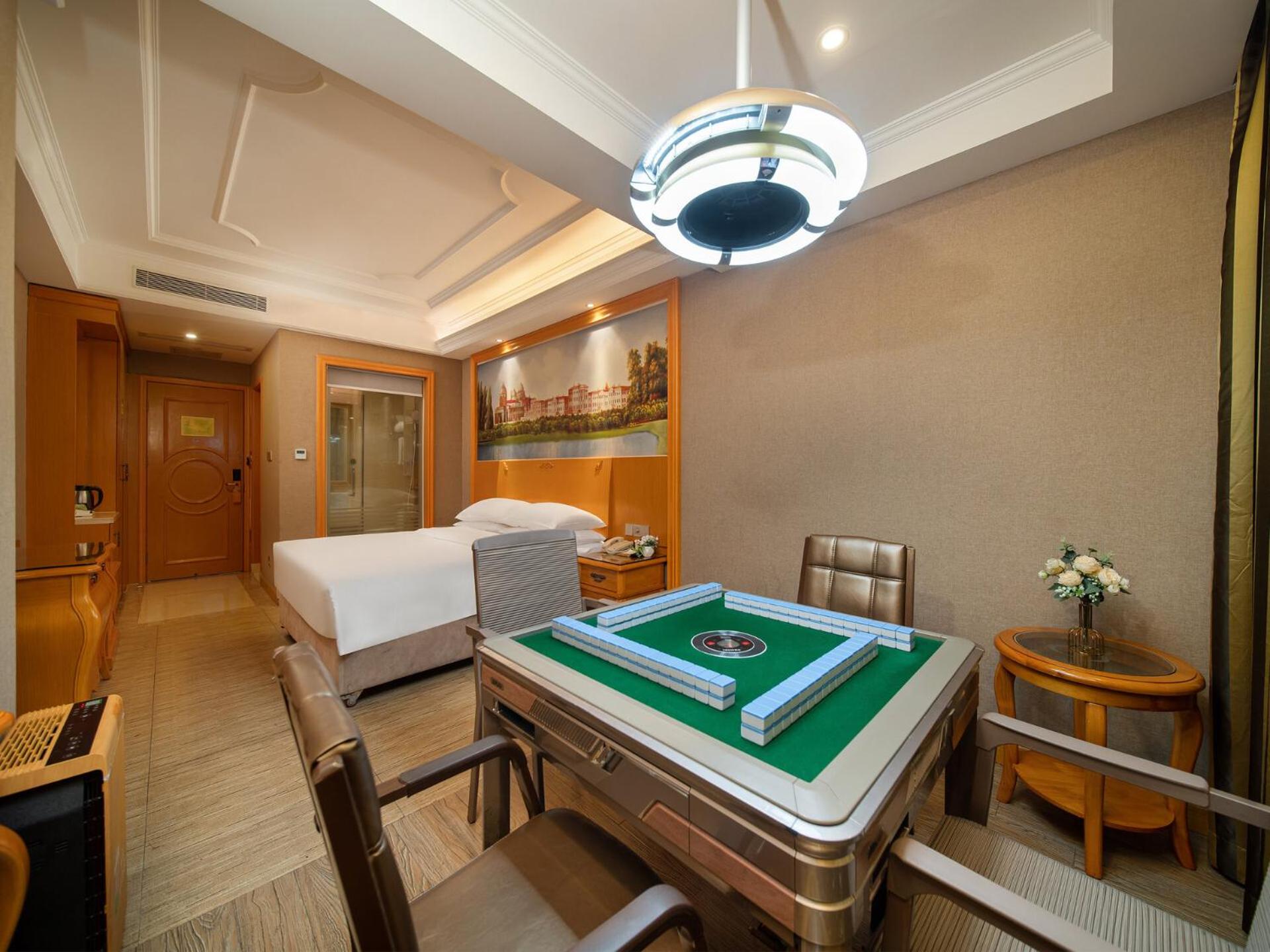 Double Room with Mah-jongg