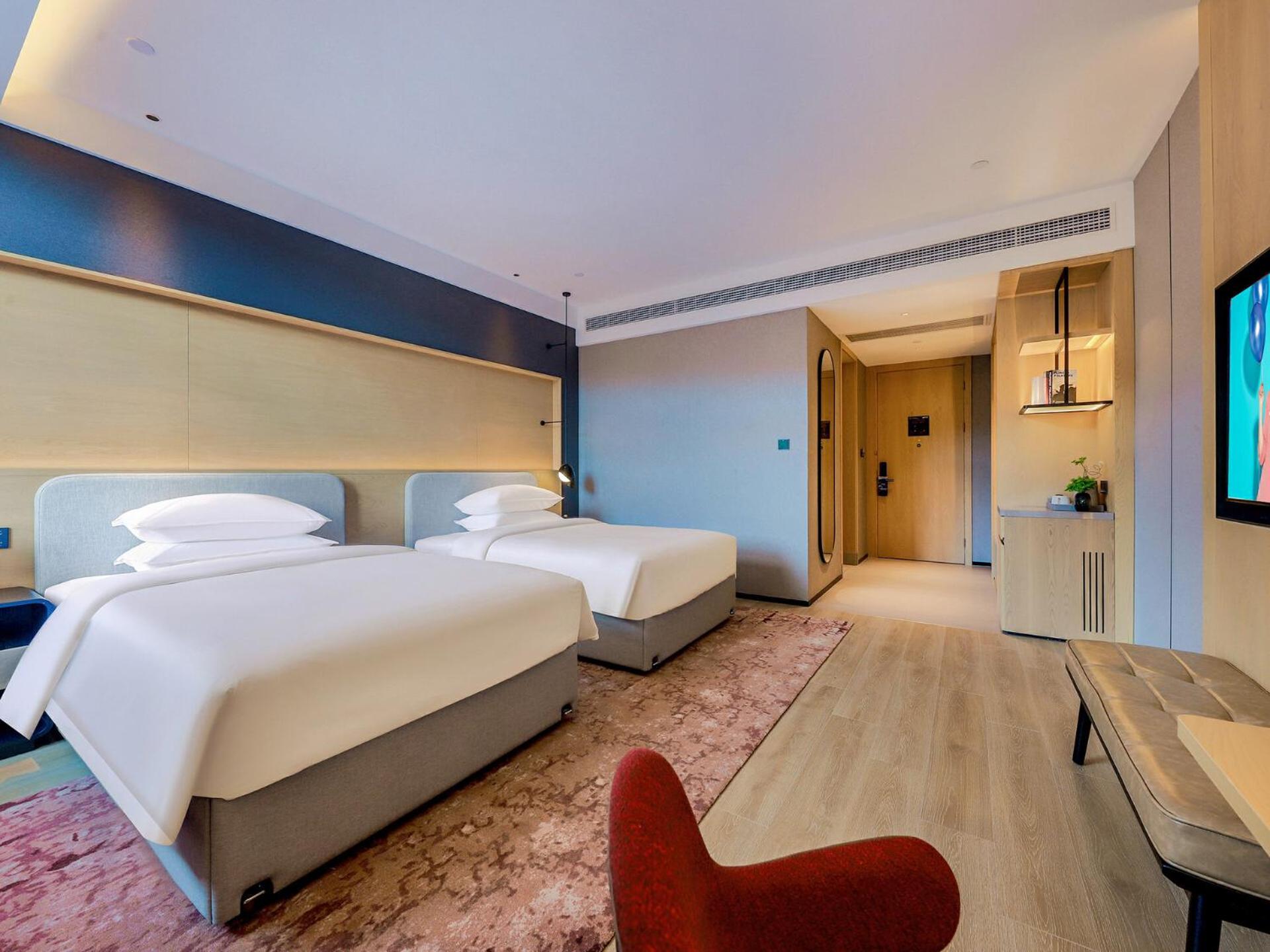 Deluxe Twin Room photo 2