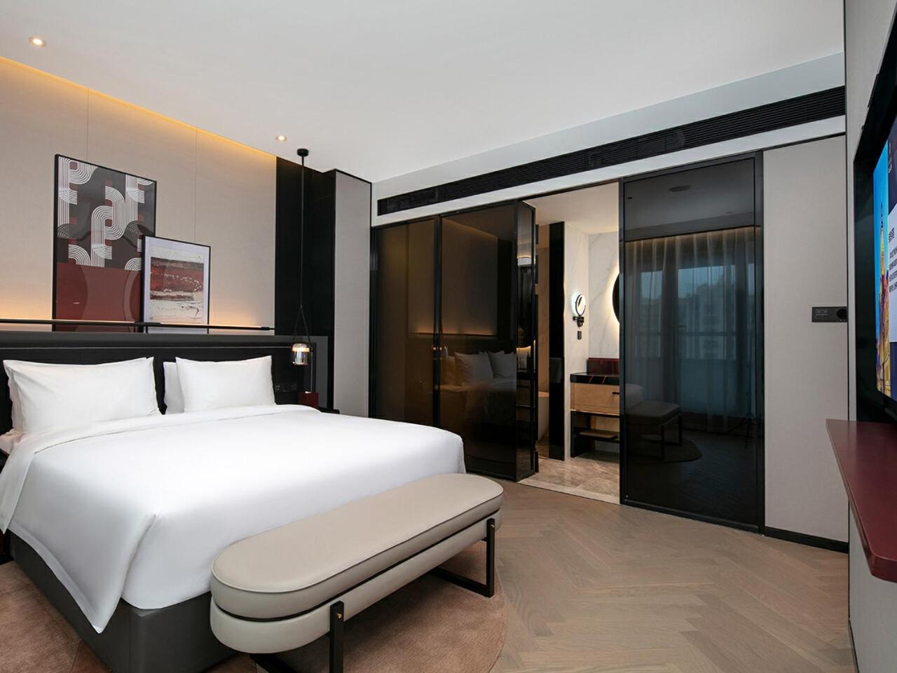 Superior Suite photo 2