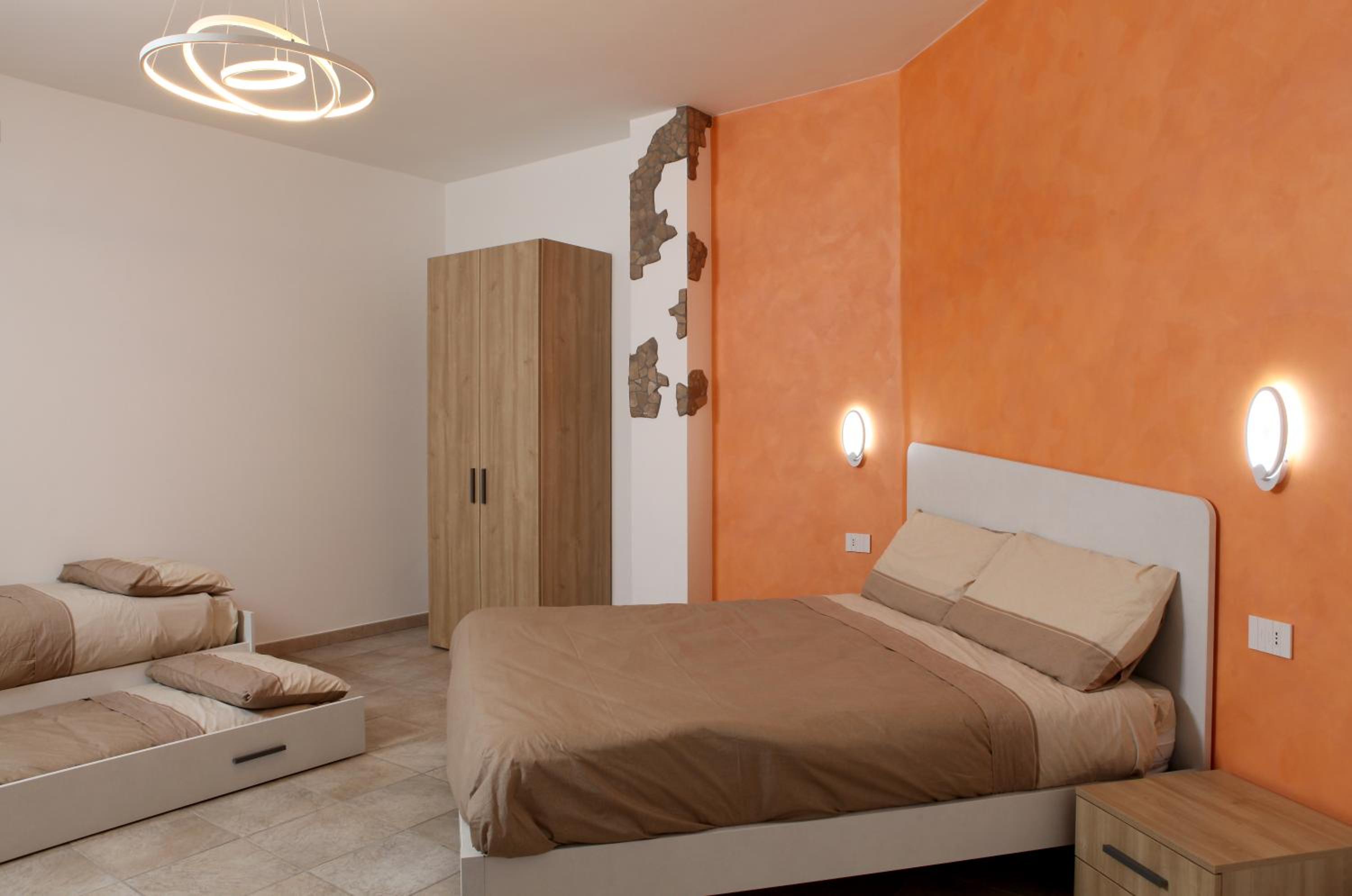 Quadruple Room - Photo 3