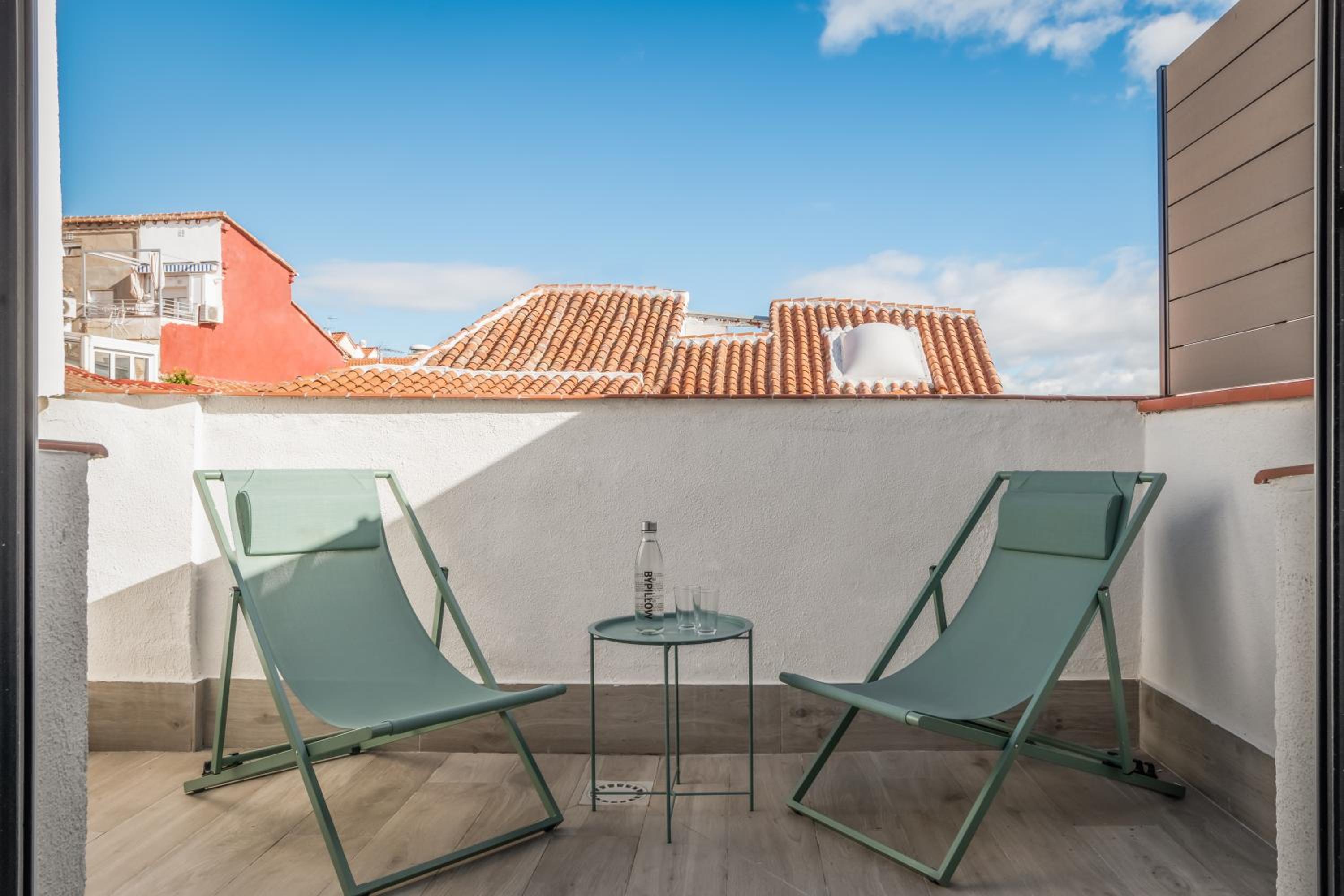 Double Room with Terrace - Photo 4
