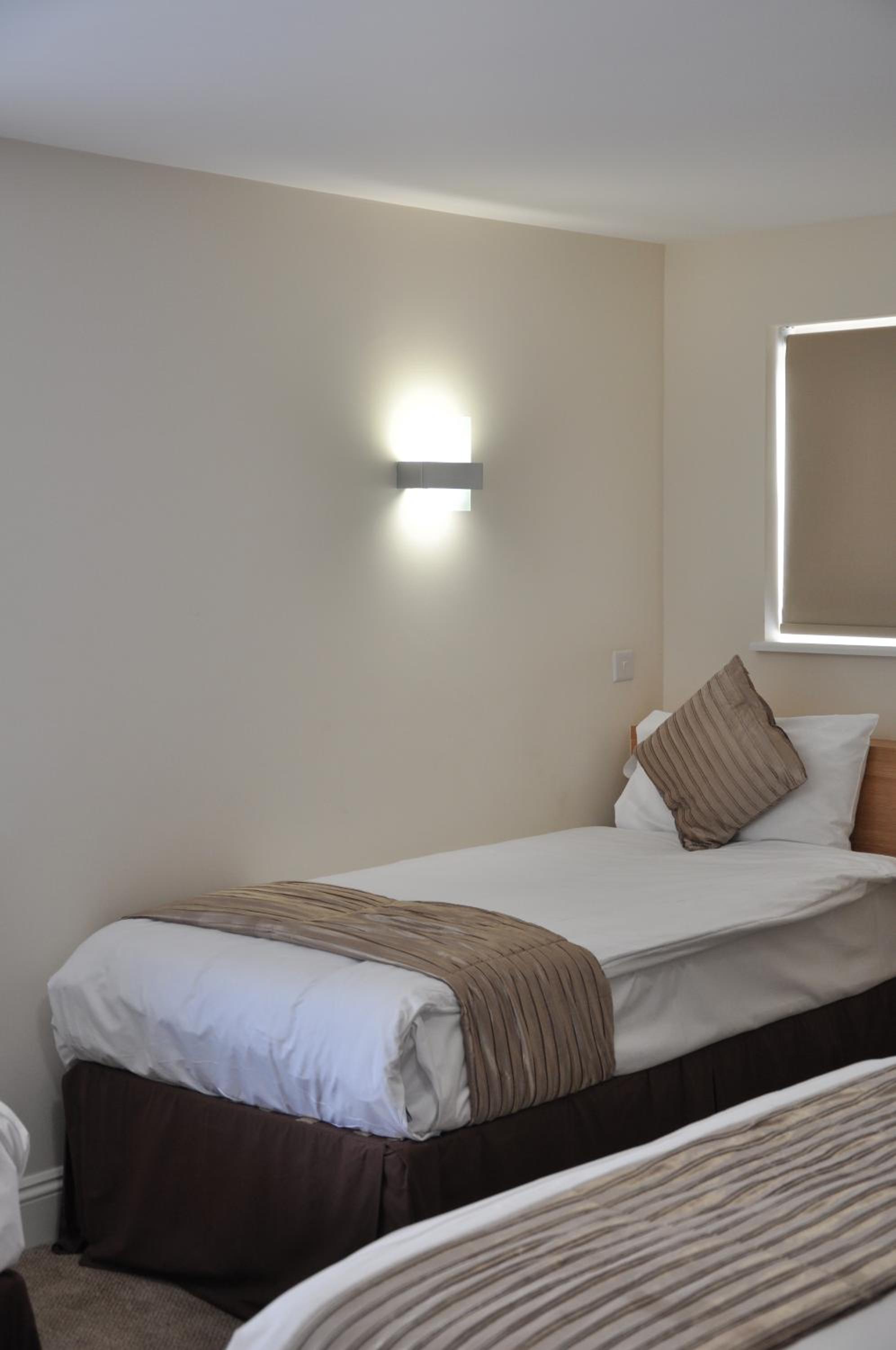 Single Room photo 3