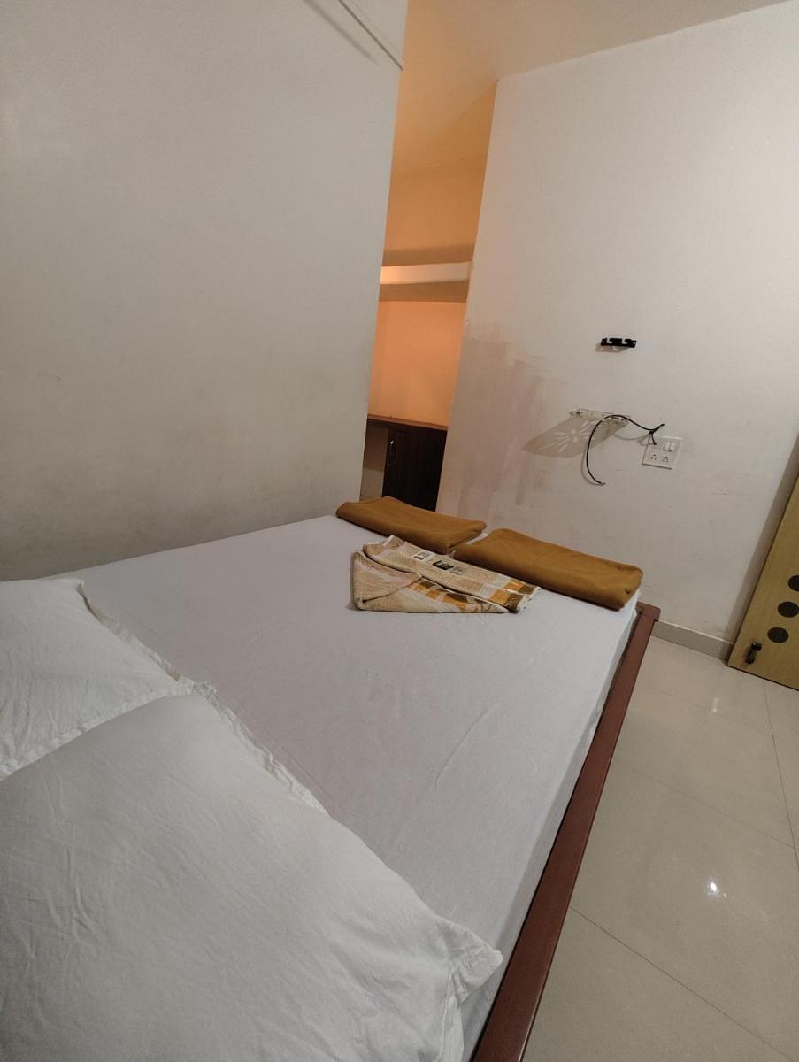 Standard Double Room photo 3
