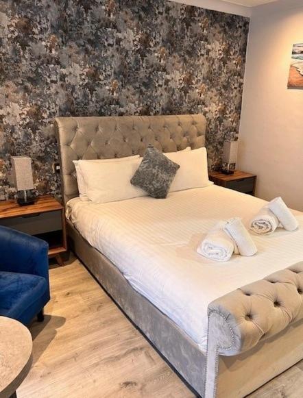 Standard Double Room - Photo 3