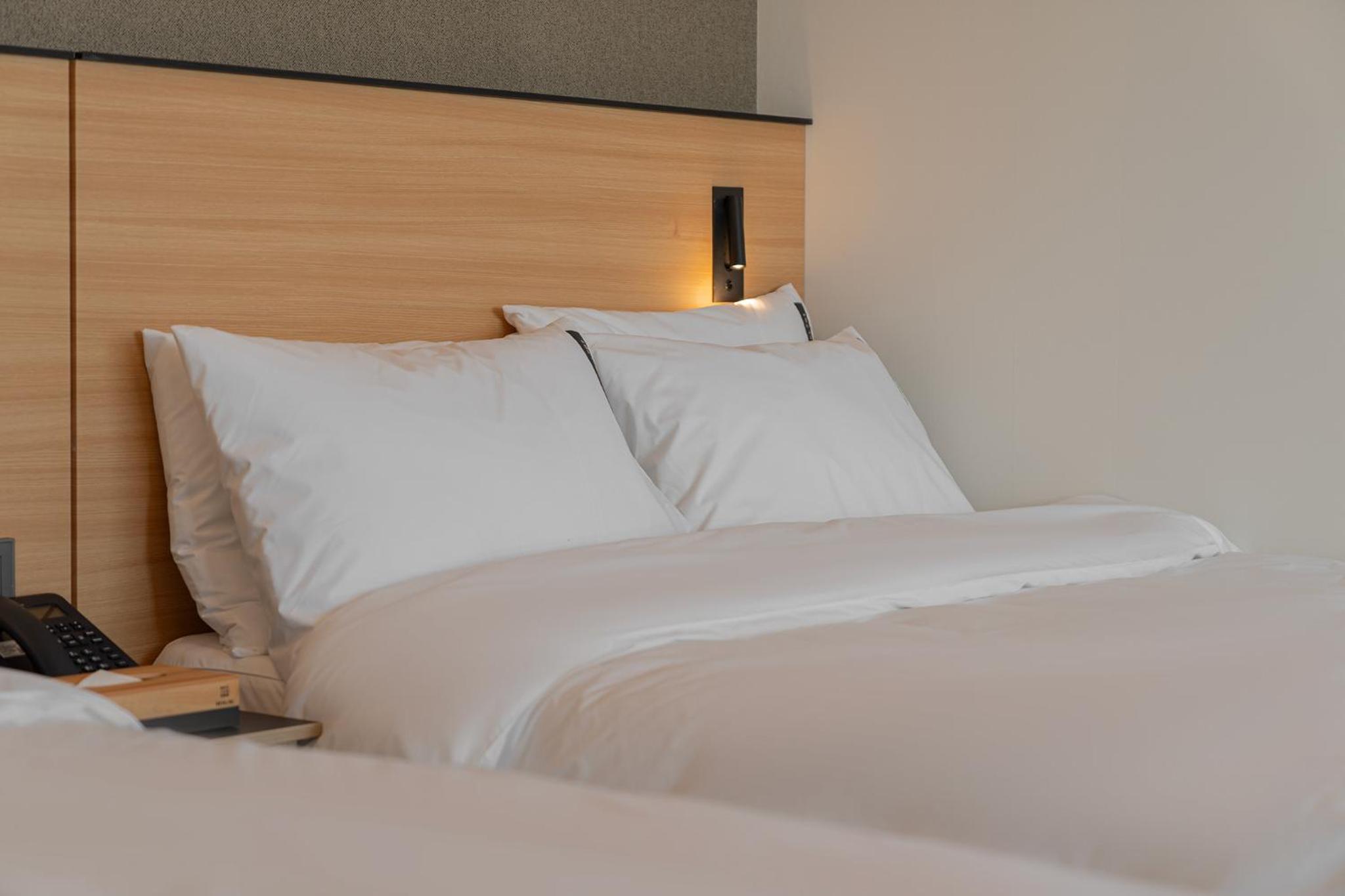 Family Suite with Sea View - Photo 9
