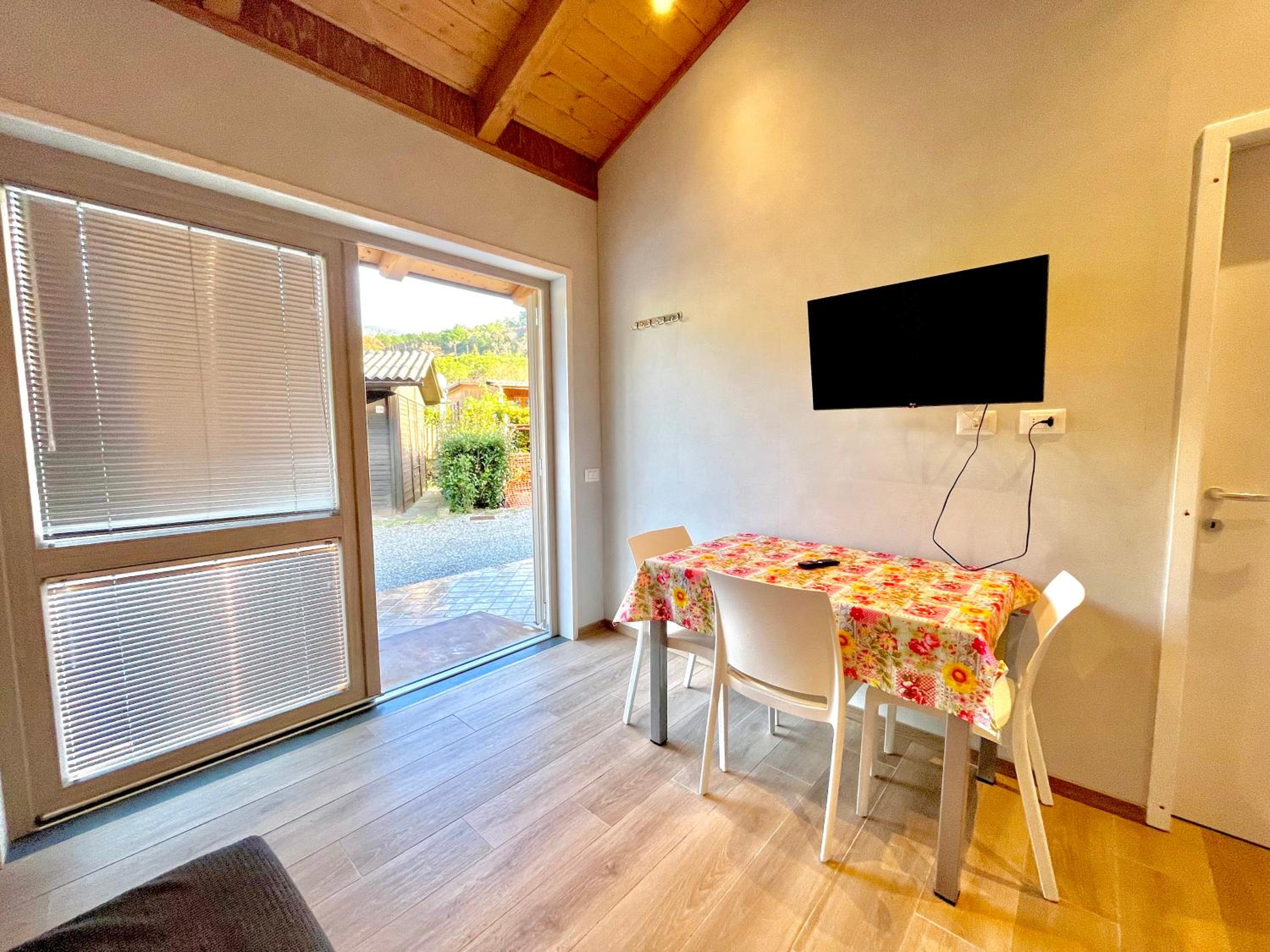 Two-Bedroom Bungalow photo 3