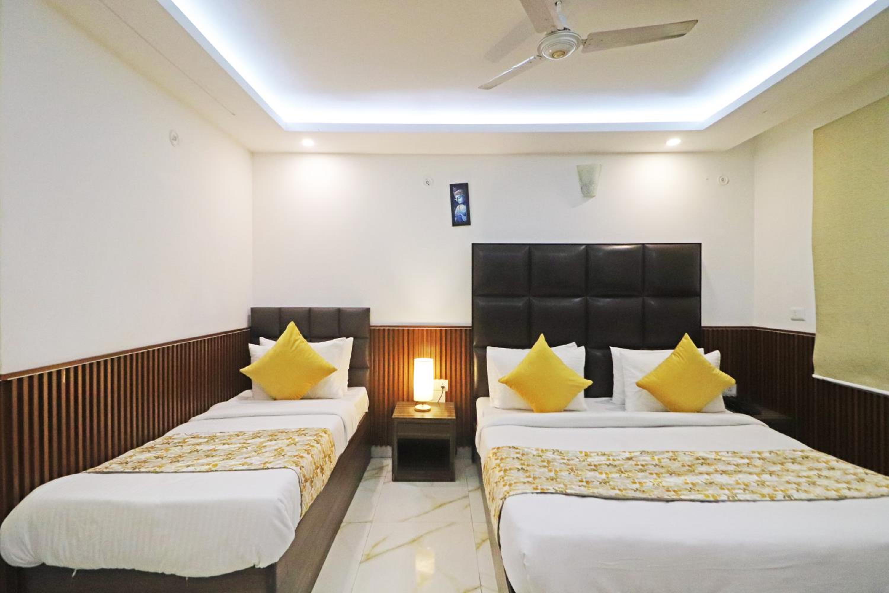 Luxury Triple Room