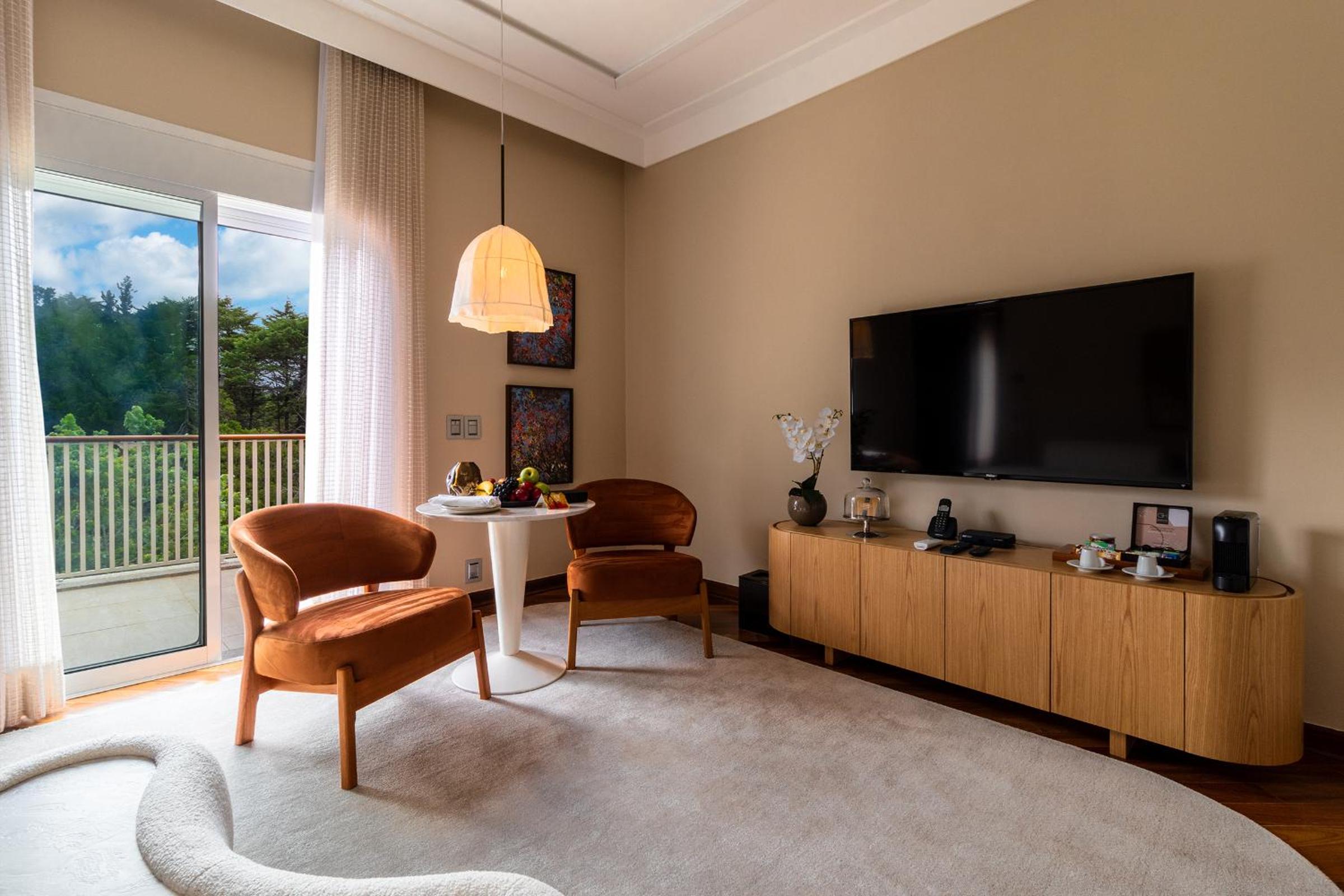 Suite with Balcony photo 2