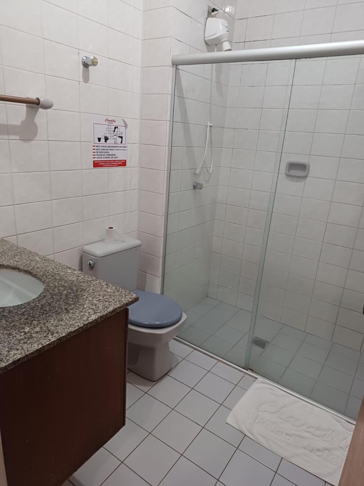 Quarto Triplo com cama de casal e 1 de solteiro ou 3 de solteiro photo 2