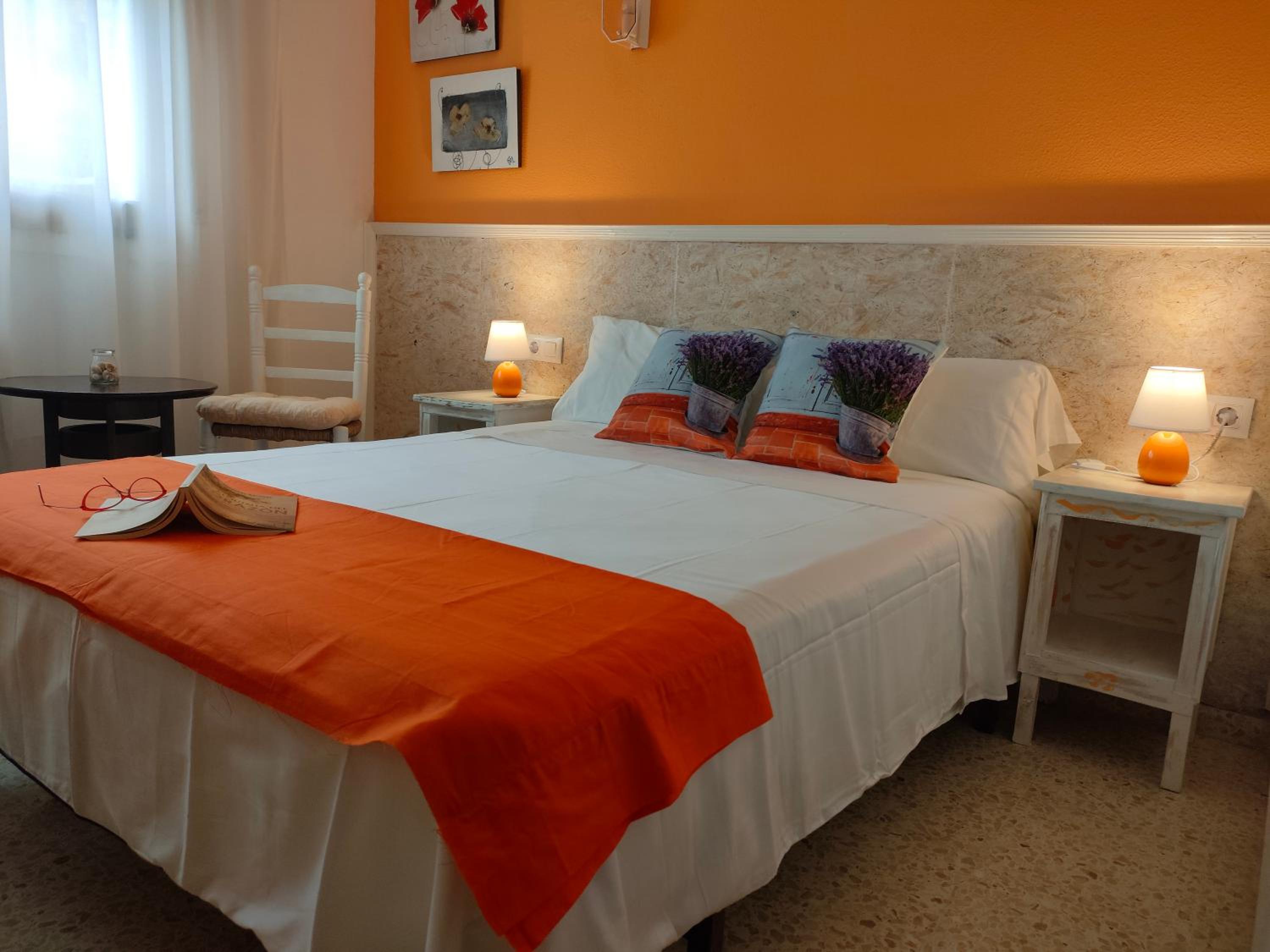 Double or Twin Room - Photo 3
