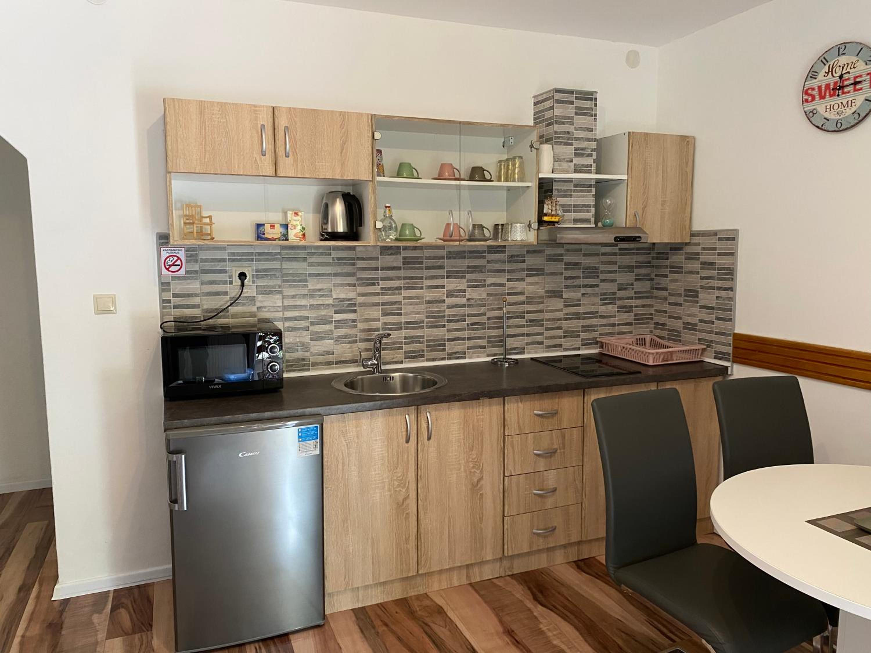 Apartment - Photo 9