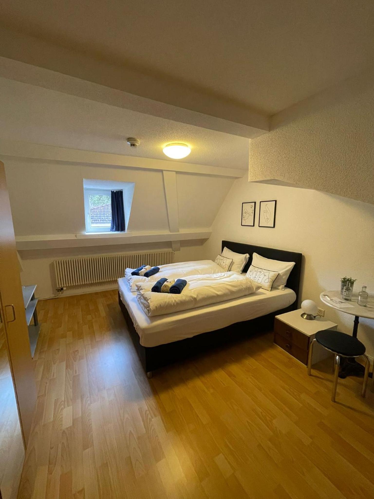 Double Room with Private External Bathroom photo 1