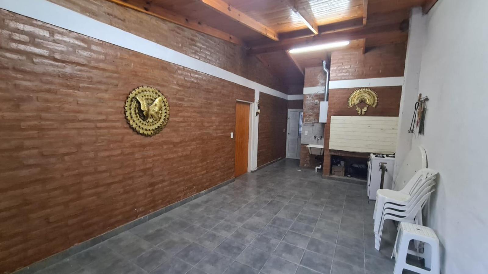 Two-Bedroom House photo 3