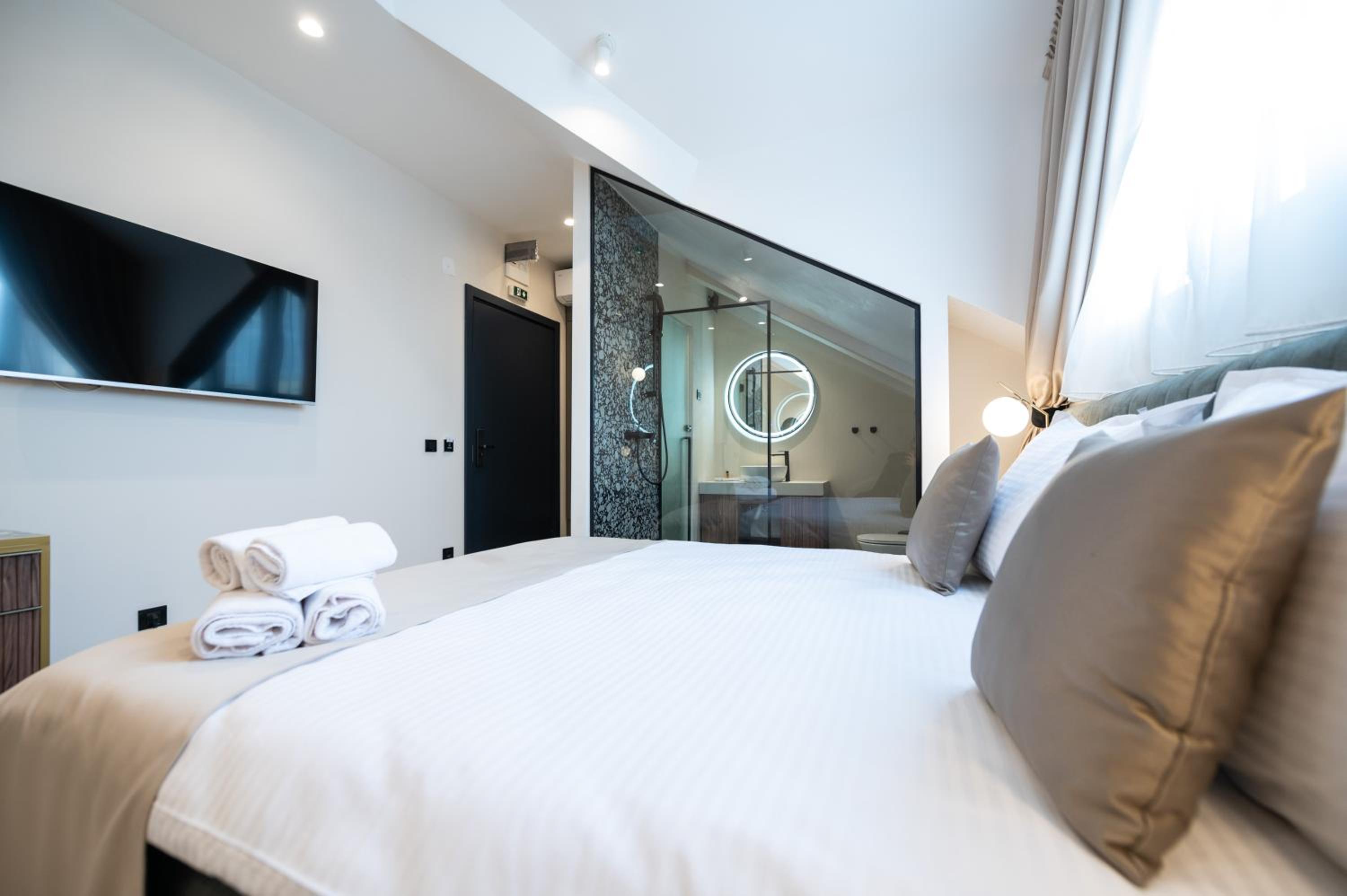 Deluxe Double Room photo 1