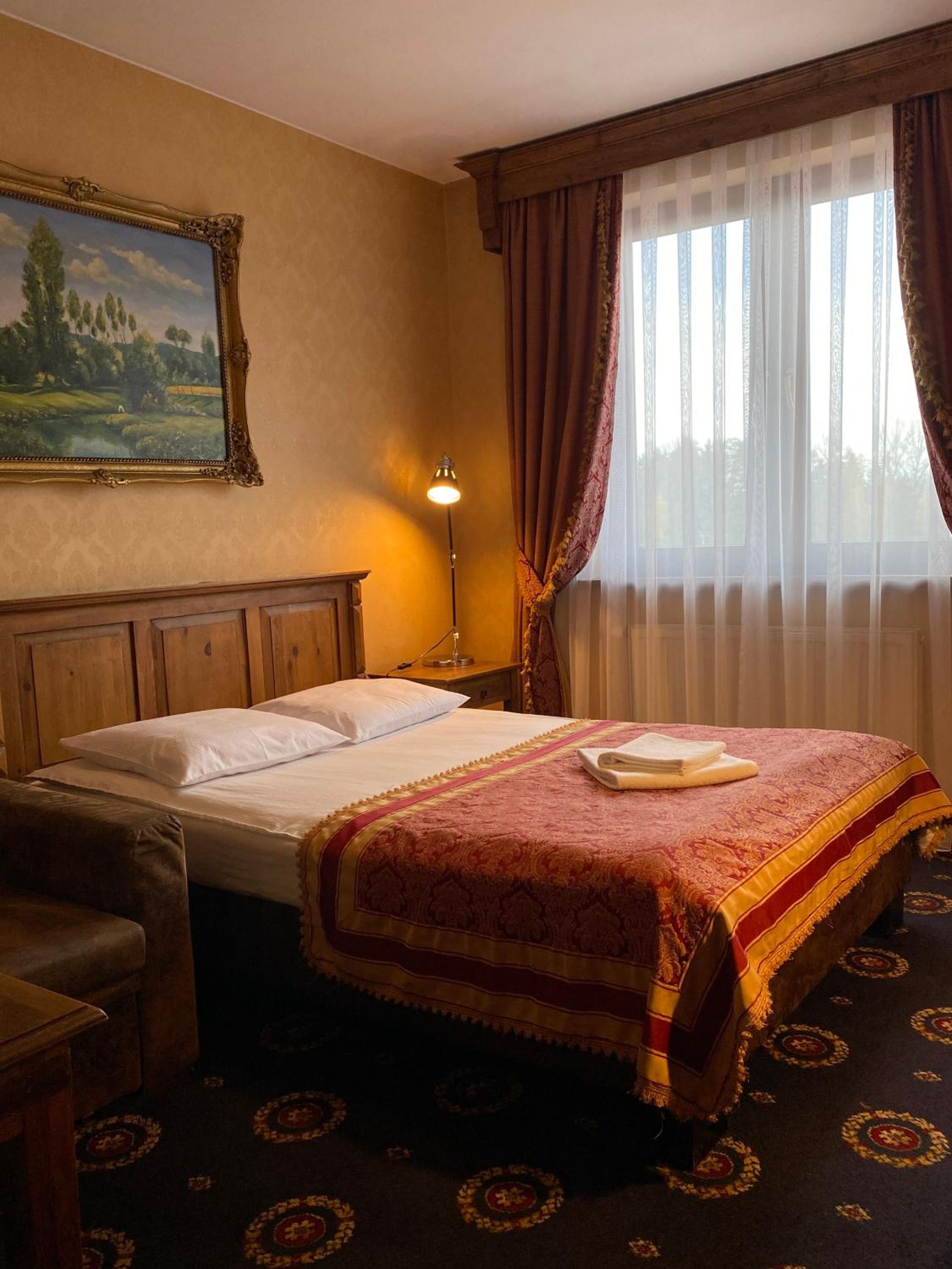 Economy Double Room photo 3