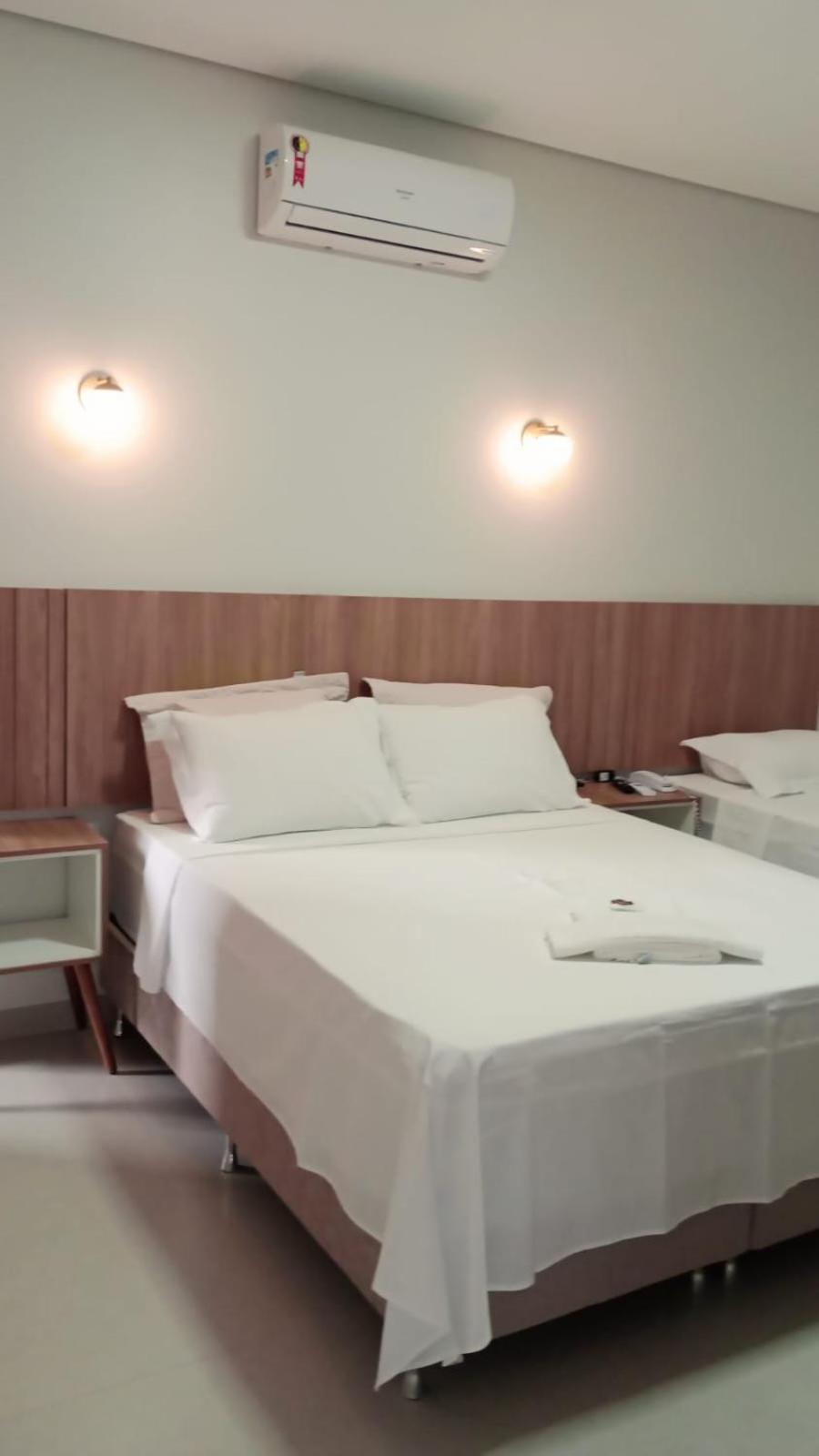 Deluxe Queen Room photo 3