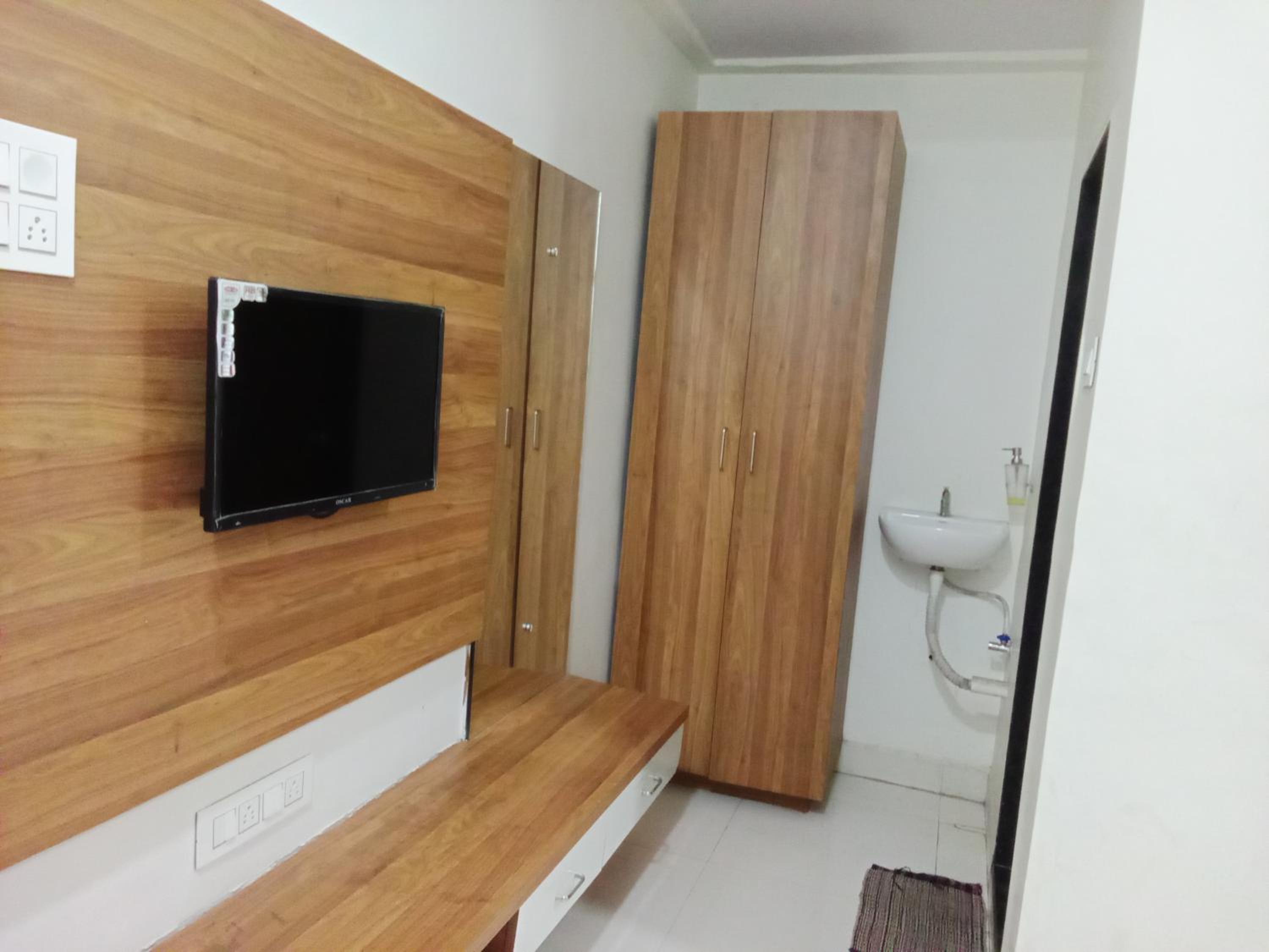 Deluxe Double Room photo 2