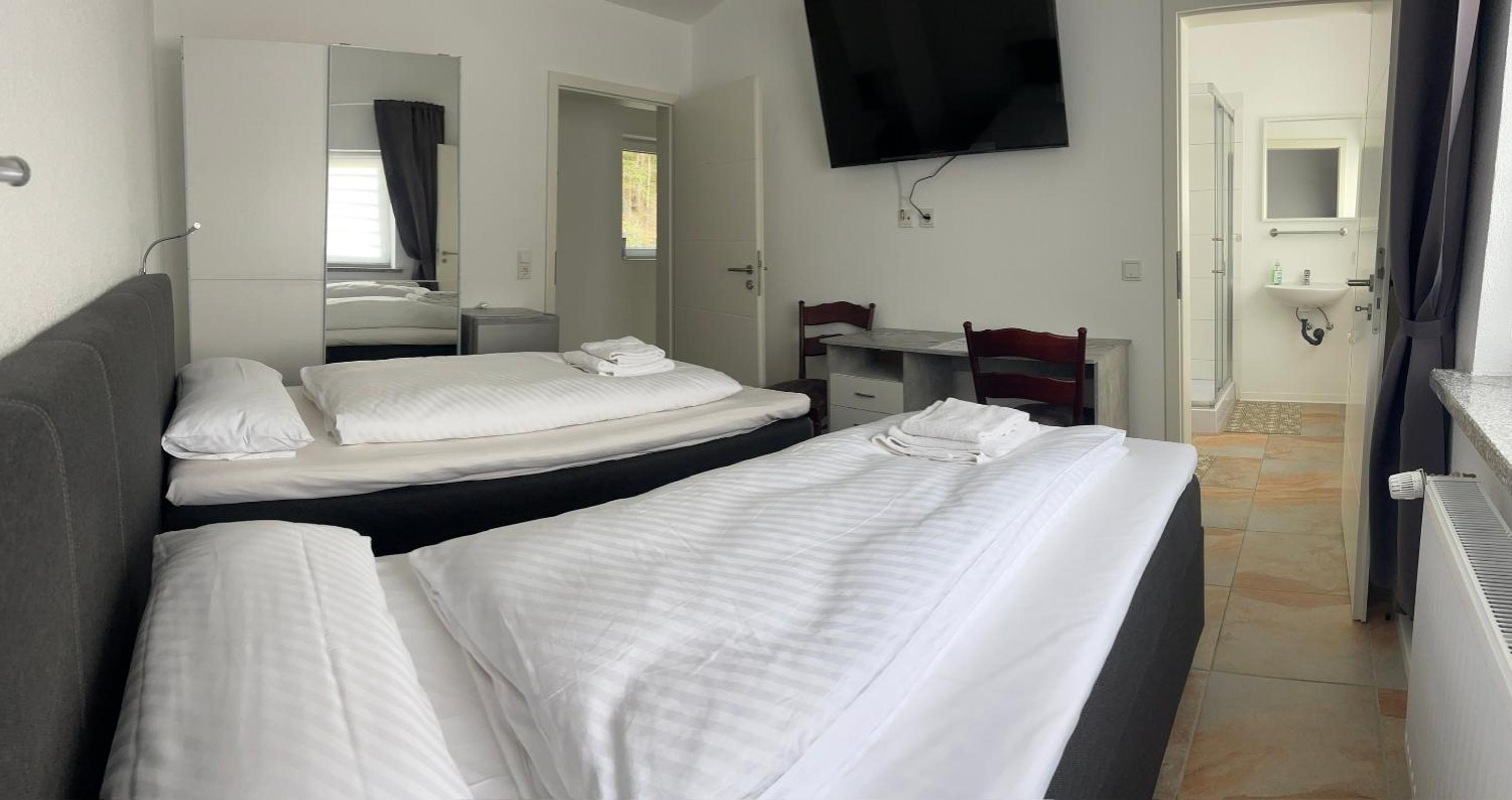 Budget Double Room photo 1